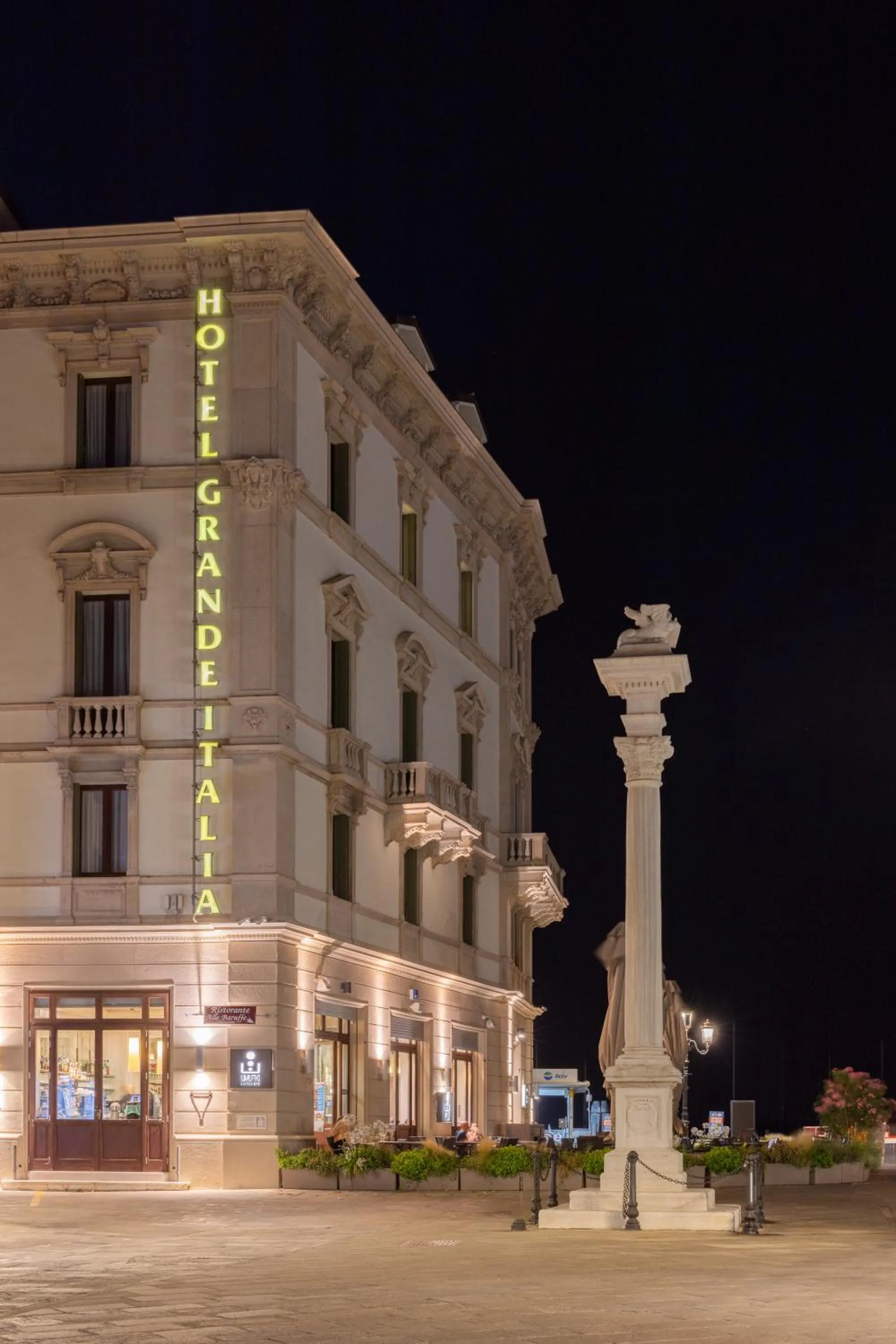 Property building in Hotel Grande Italia