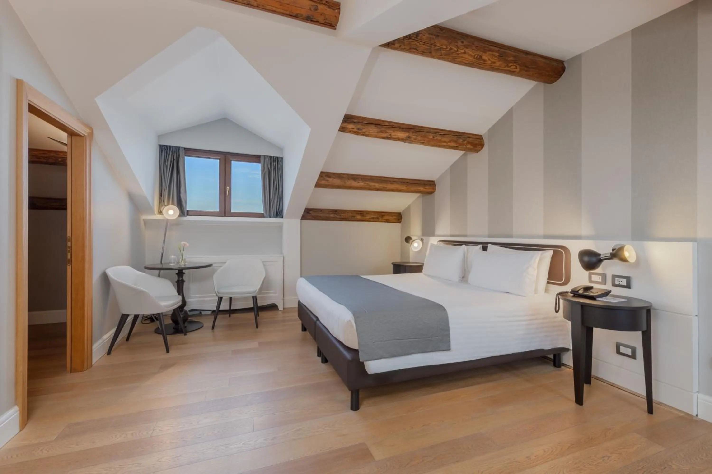 Bedroom, Bed in Hotel Grande Italia