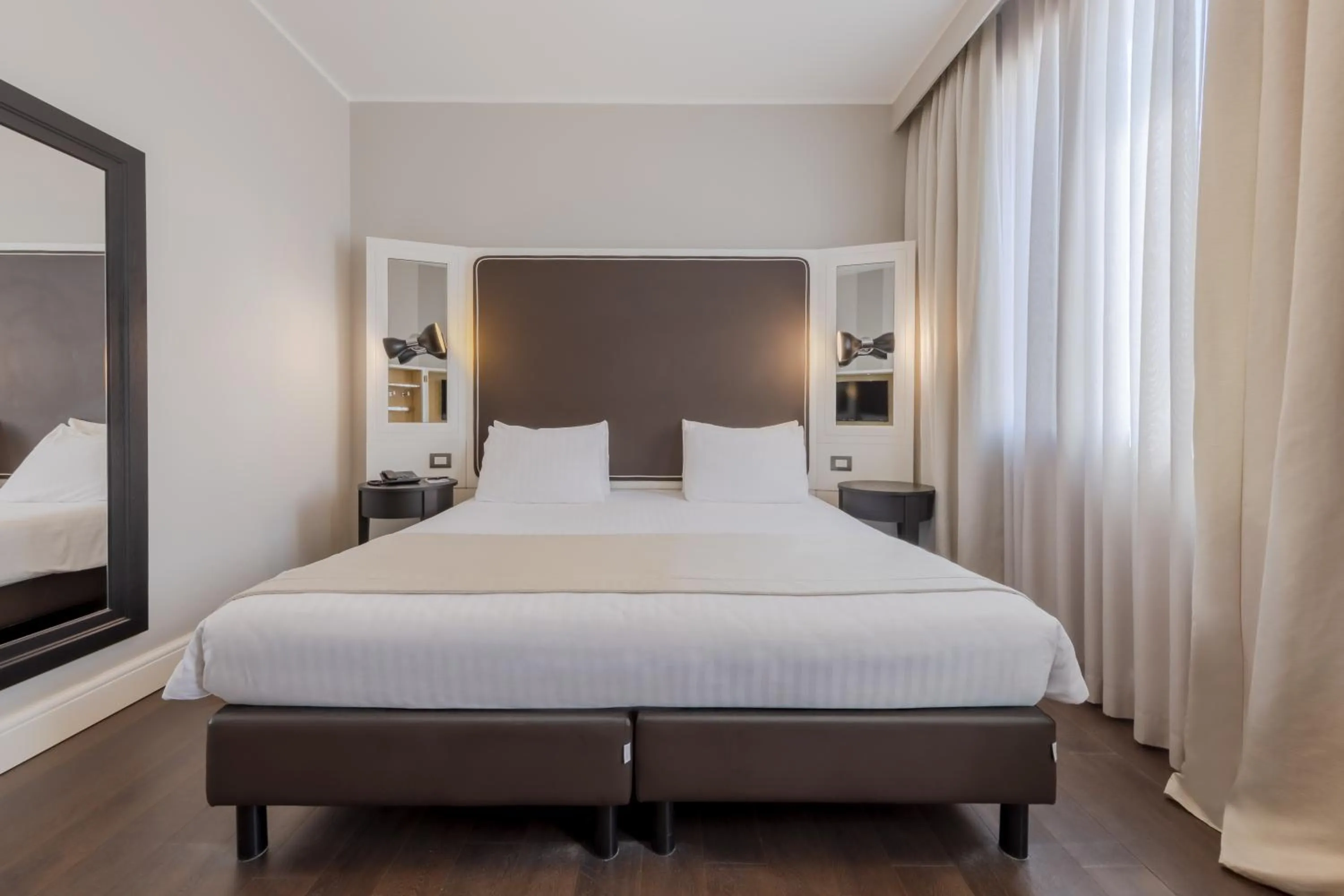 Bed in Hotel Grande Italia