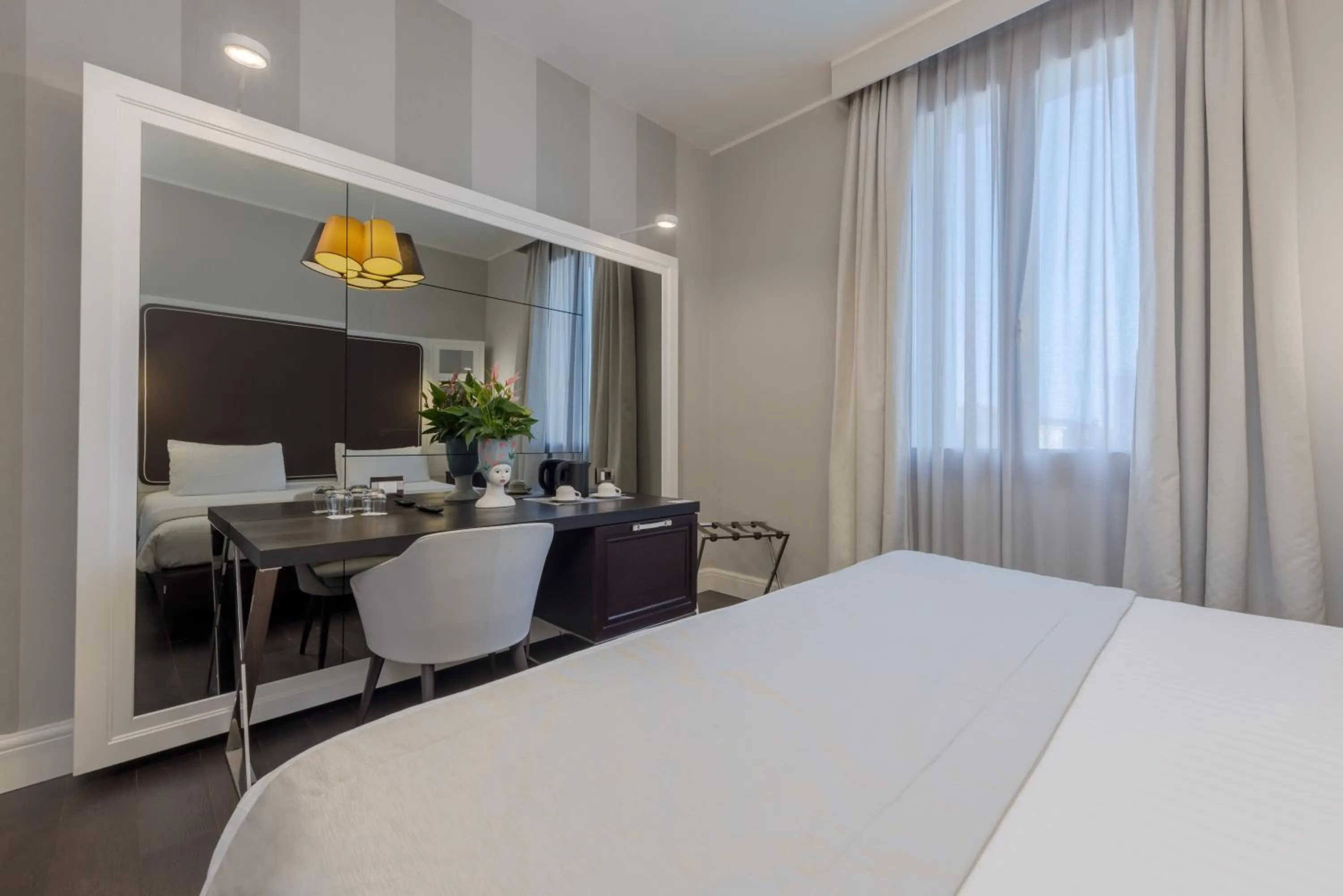 Bed in Hotel Grande Italia