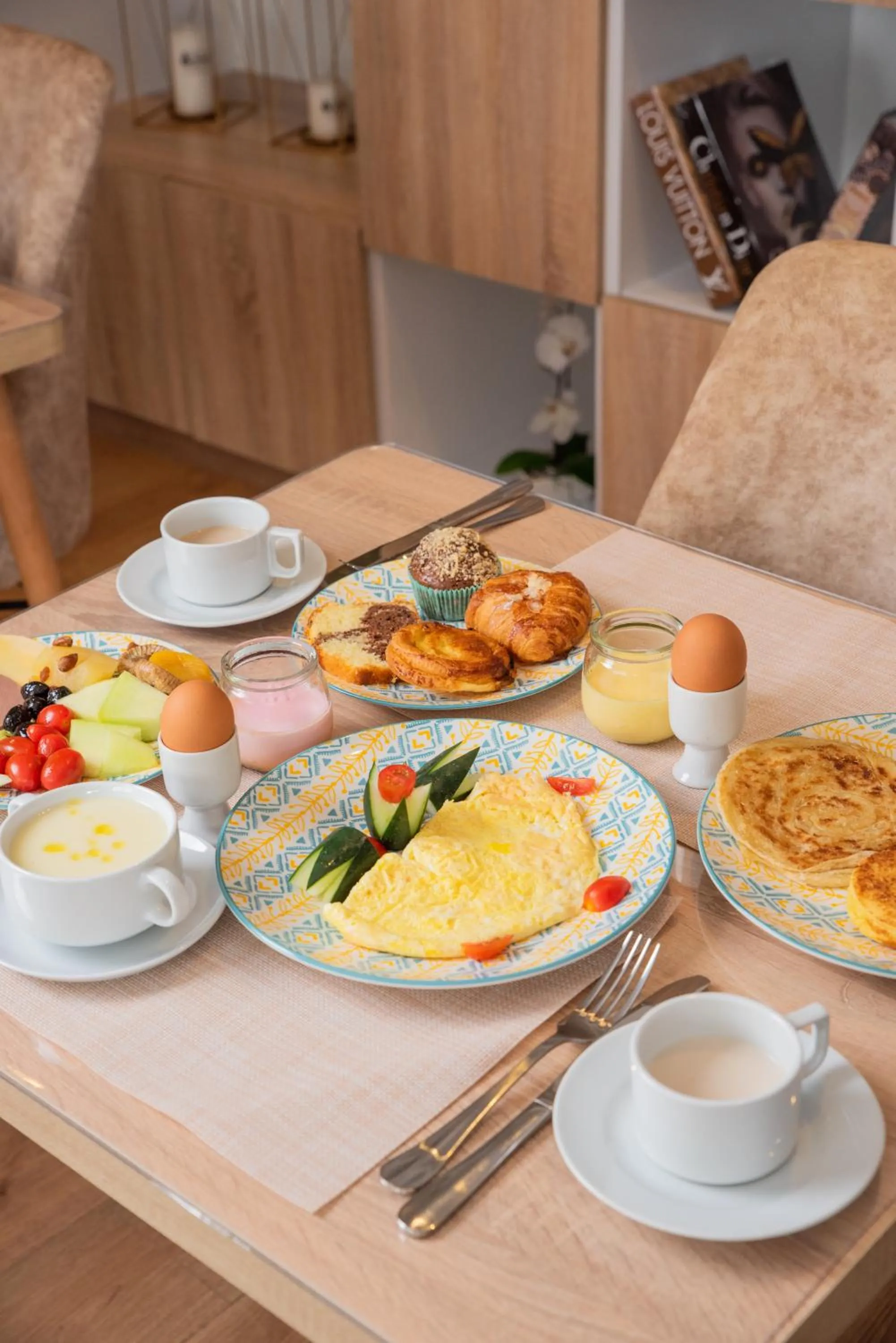 Breakfast in Family Aparthotel