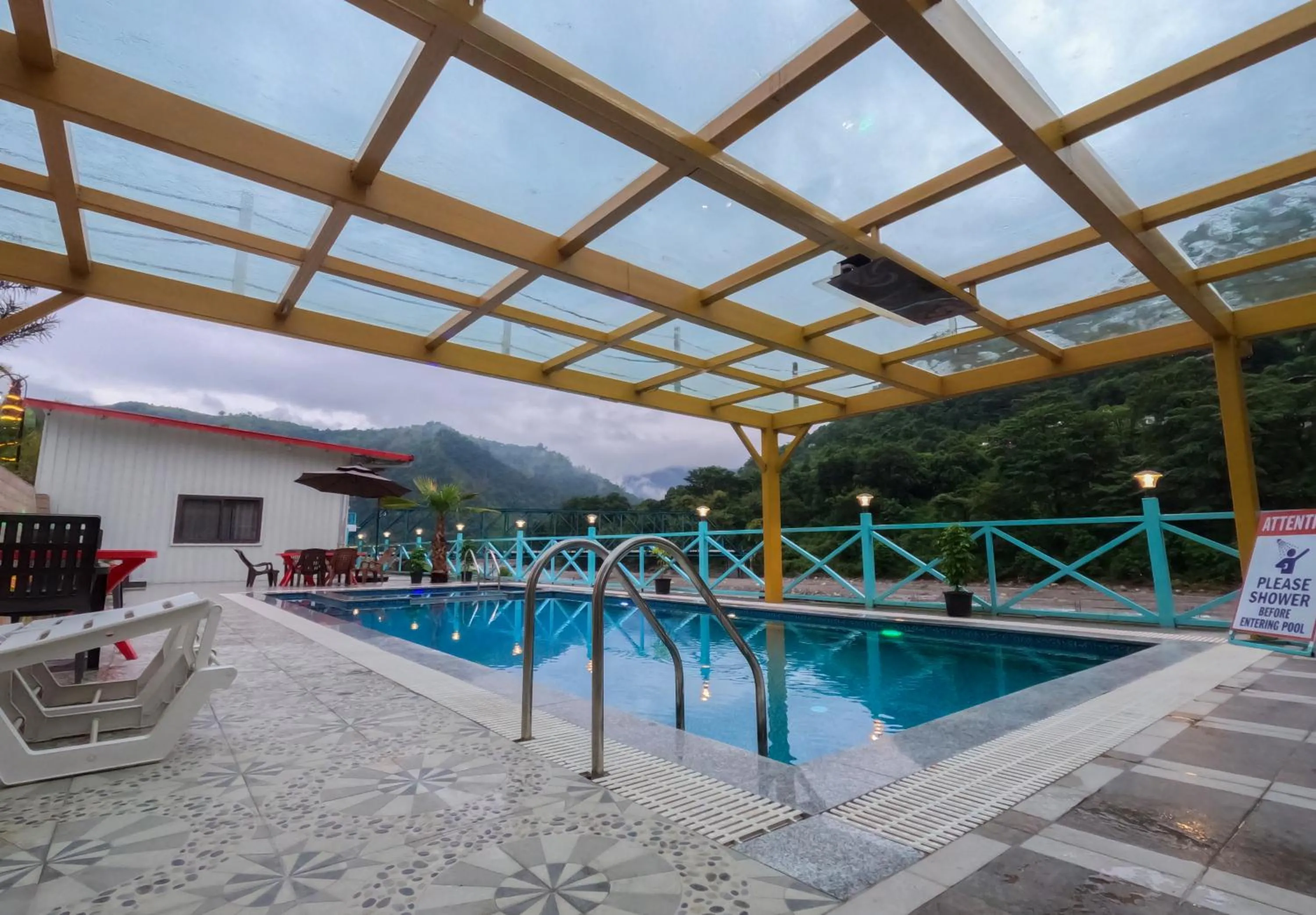 Swimming pool in MR River Resort - Mohanchatti Rishikesh