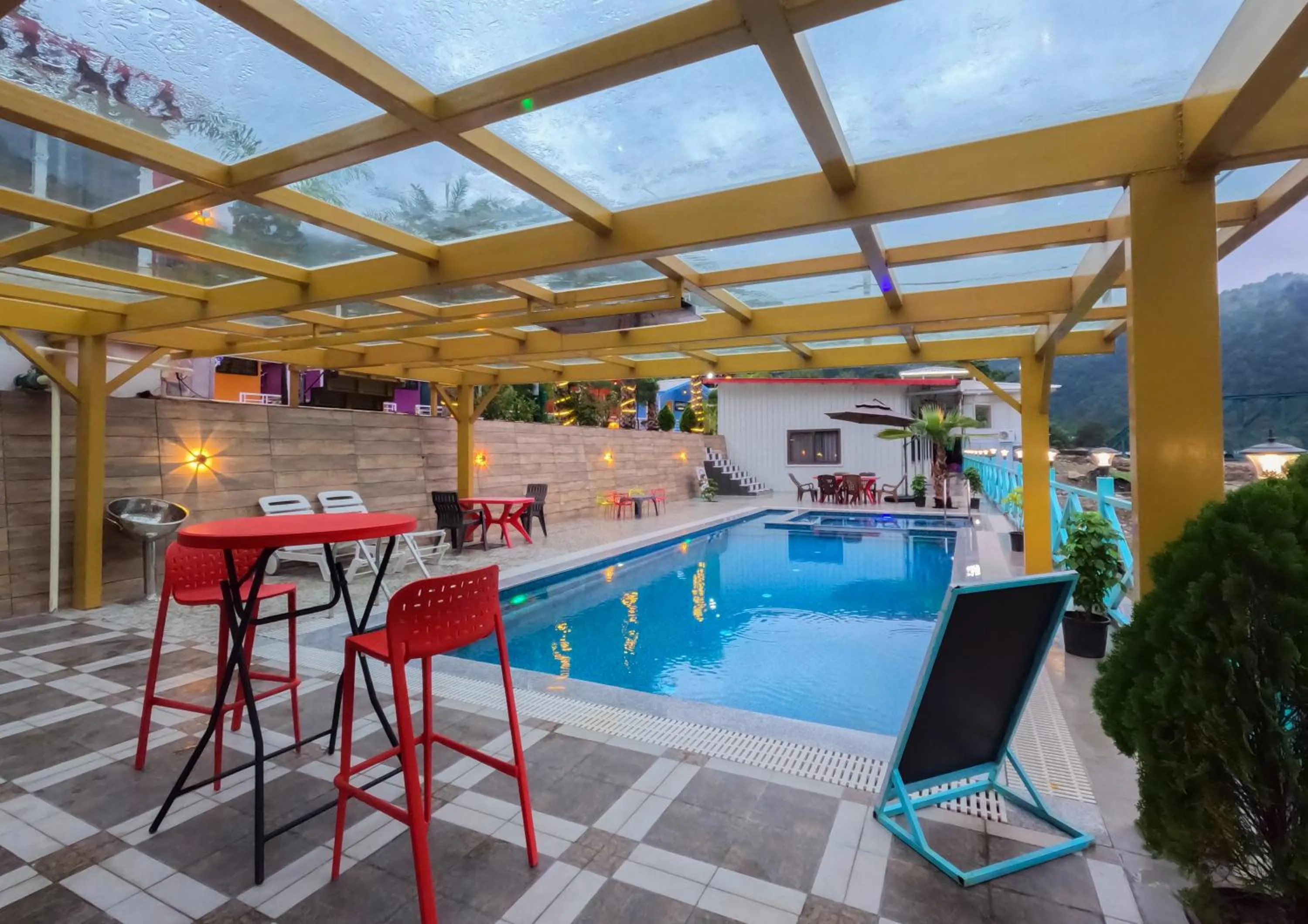 Swimming pool in MR River Resort - Mohanchatti Rishikesh