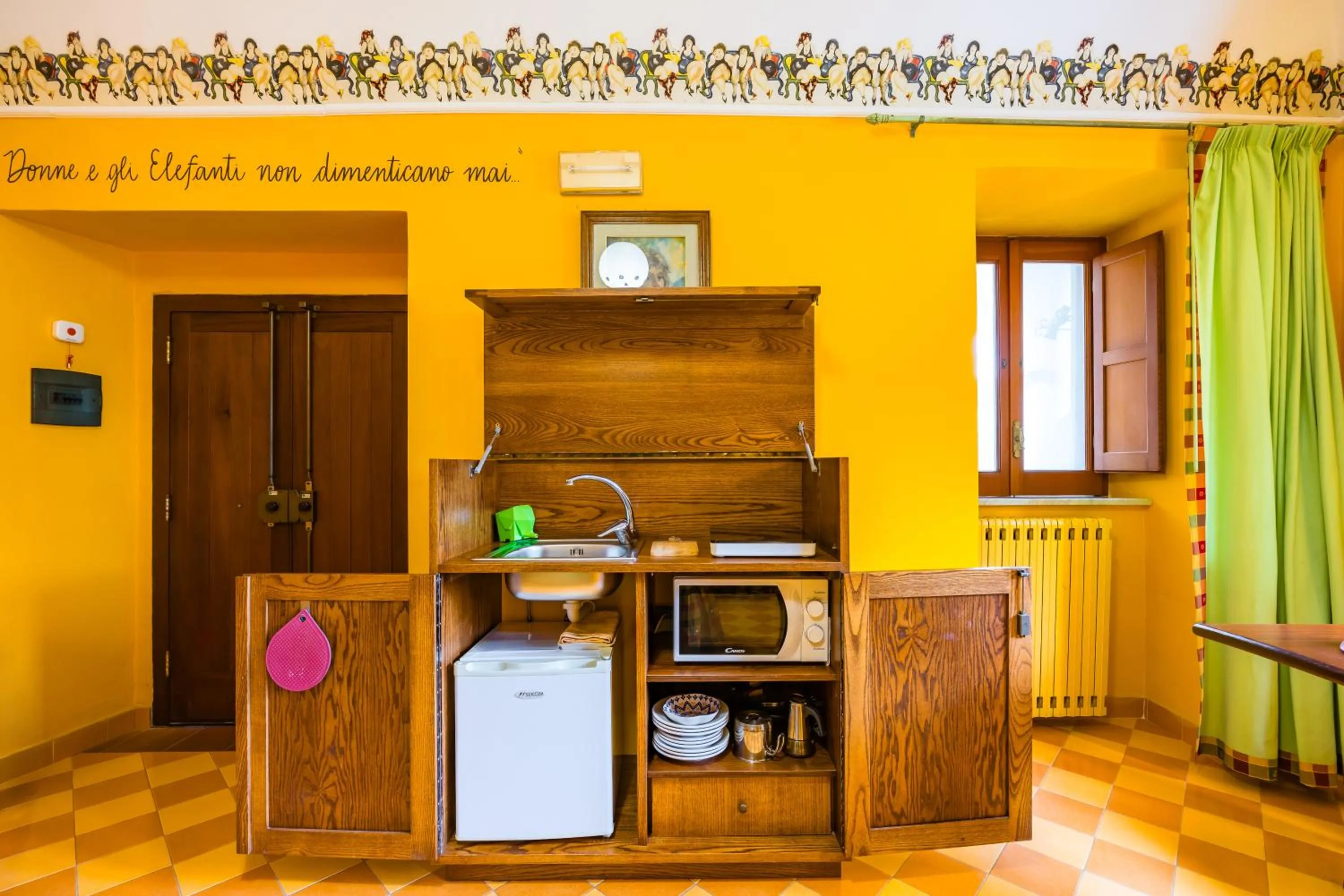 kitchen in Orchid Corner Guesthouse