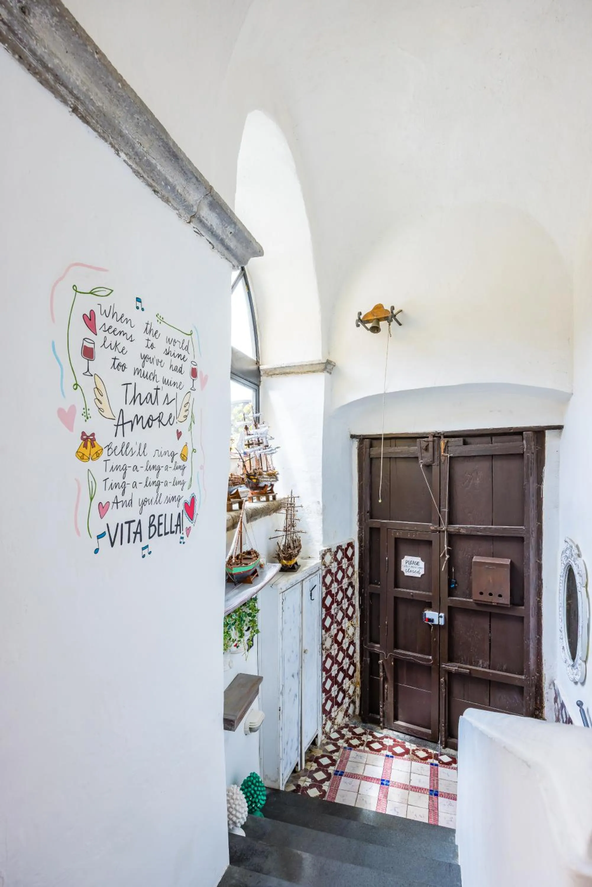 Facade/entrance, Bed in Orchid Corner Guesthouse