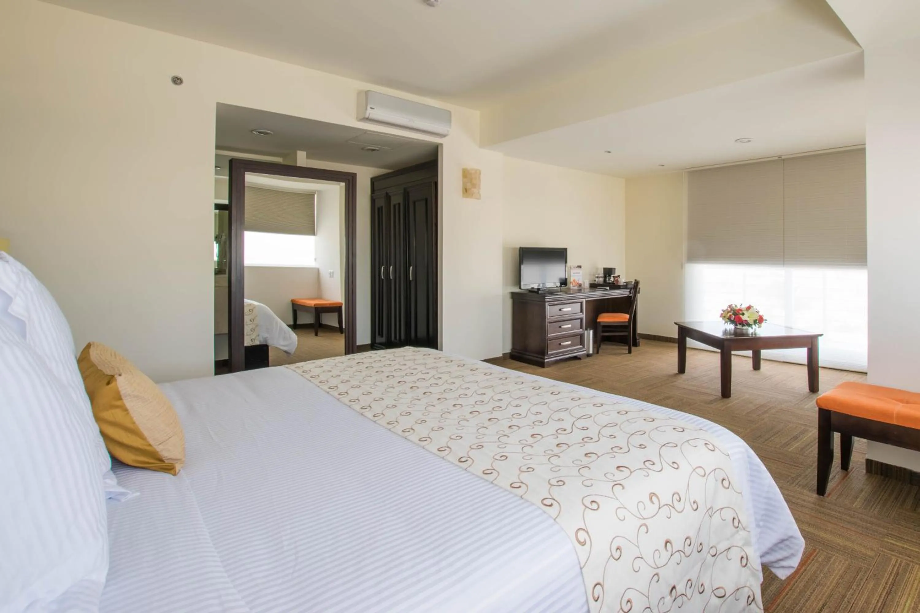 Photo of the whole room, Bed in Hotel Stadium Leon