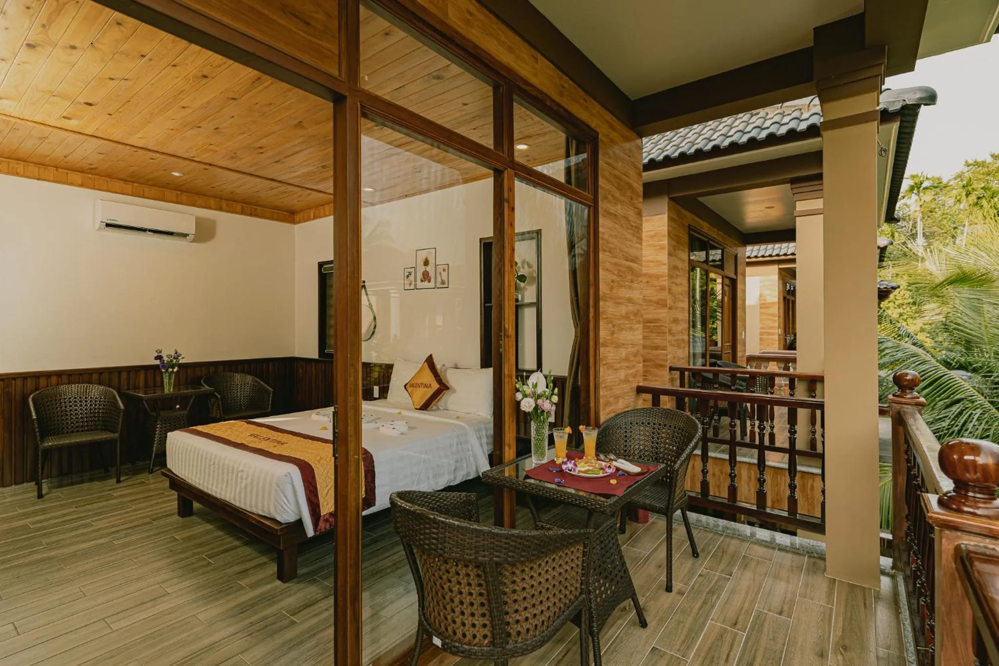 Bed in Valentina Resort & Spa Phu Quoc