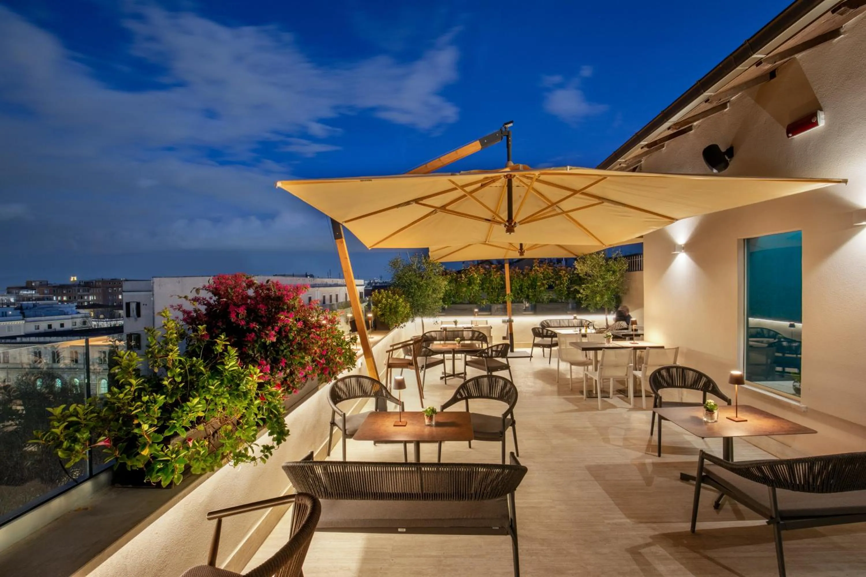 Balcony/Terrace in The Guardian