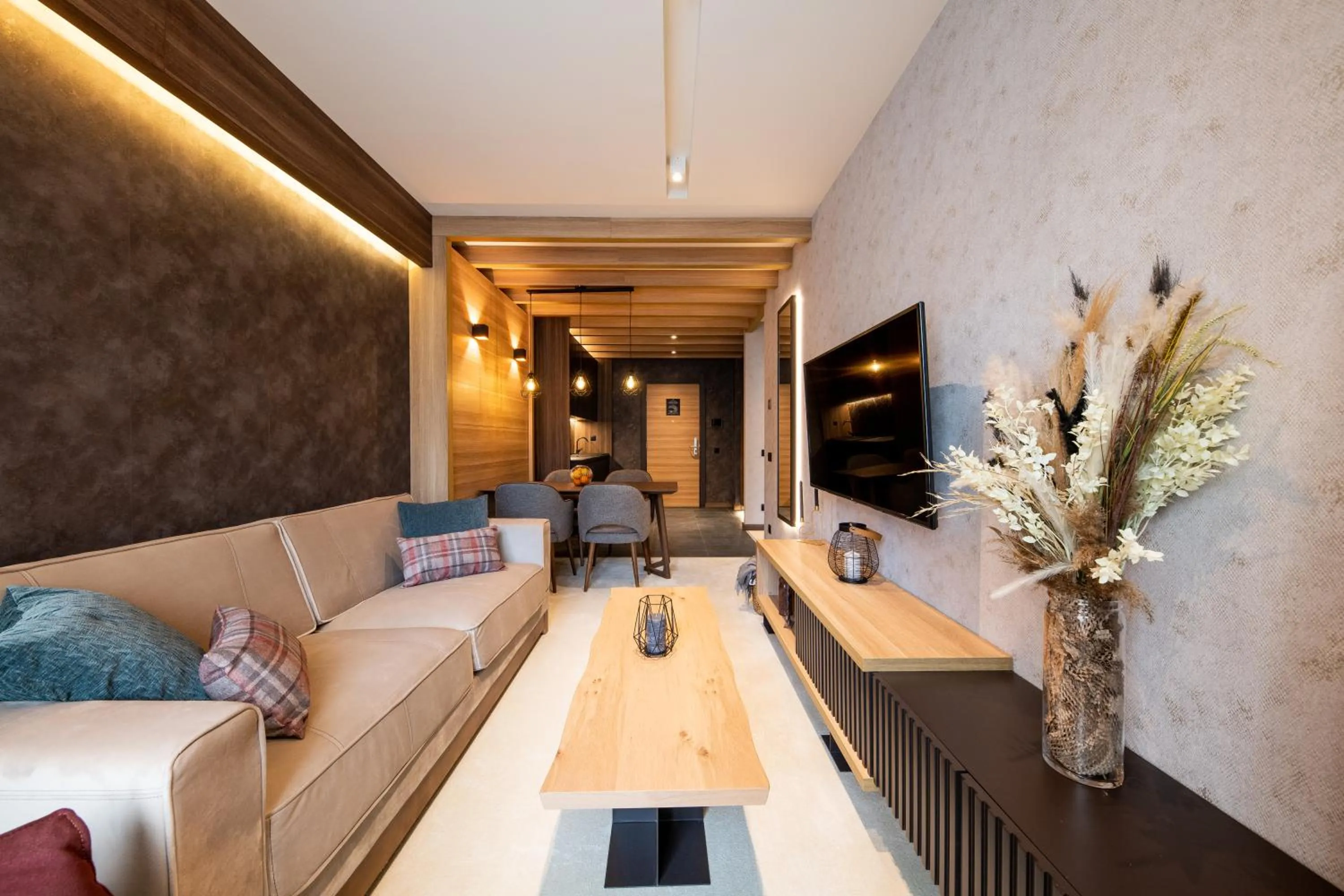 Living room in Aparthotel Woodside by Anaya
