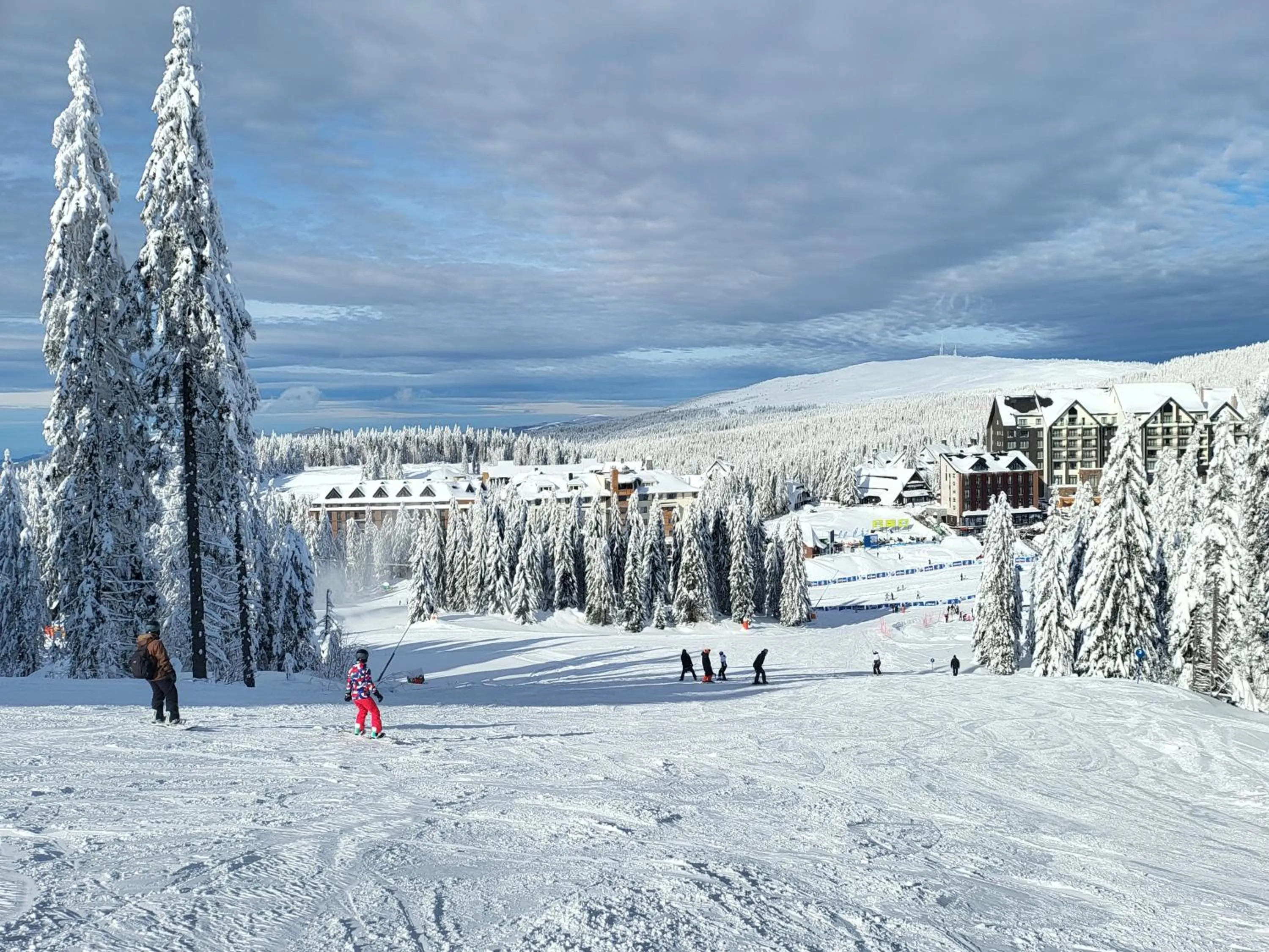 Property building in Aparthotel Woodside by Anaya