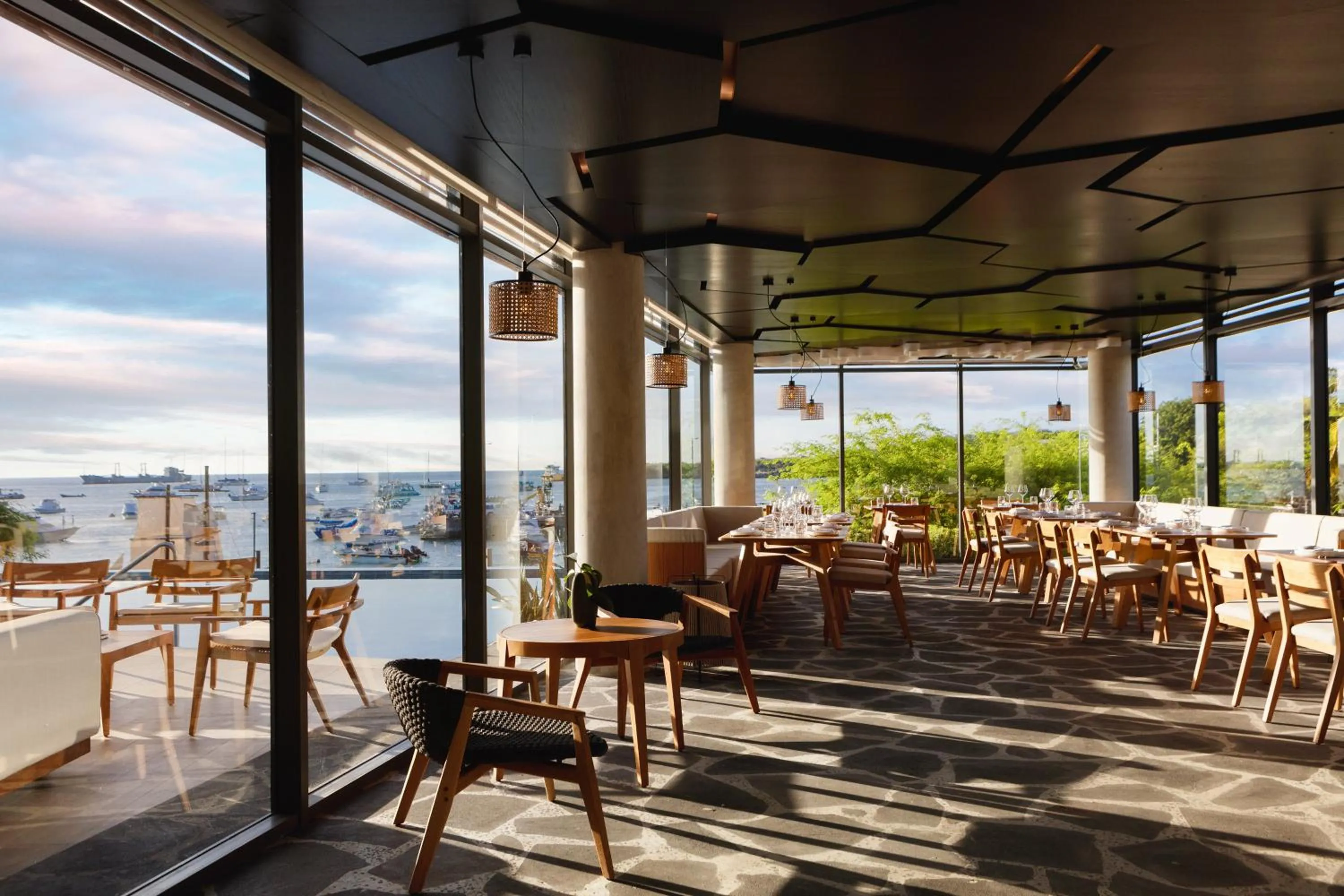 Restaurant/places to eat in Hotel Indigo - Galapagos by IHG