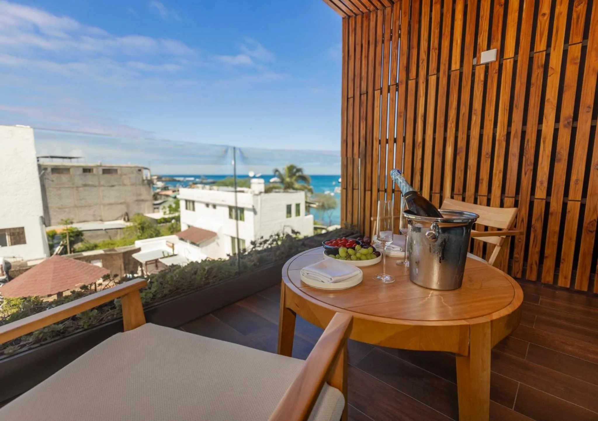 Photo of the whole room in Hotel Indigo - Galapagos by IHG
