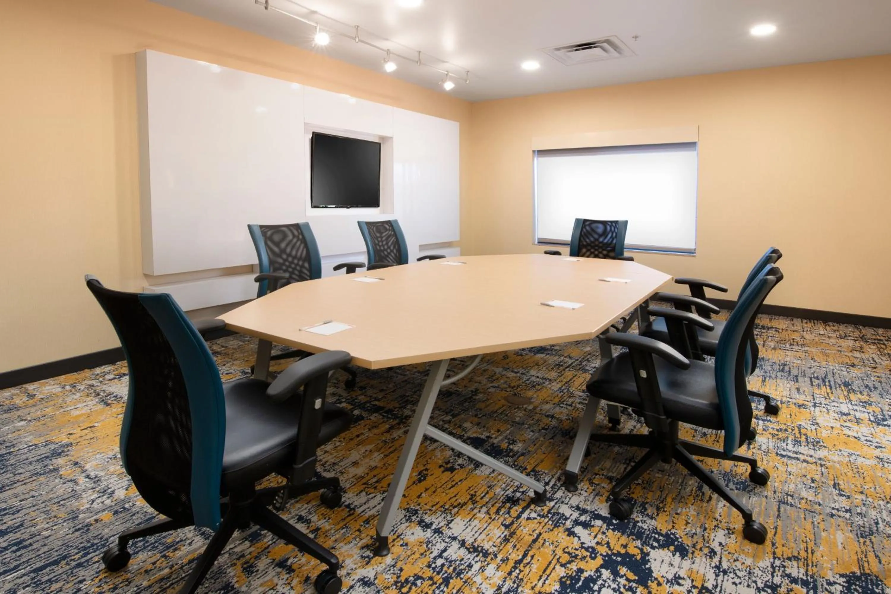 Meeting/conference room in TownePlace Suites Oklahoma City Airport
