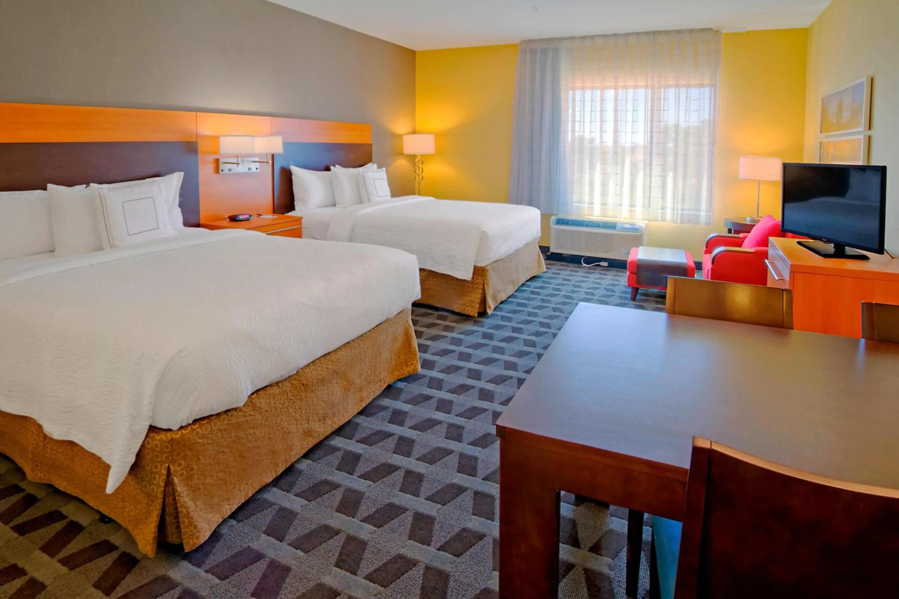 Bedroom, Bed in TownePlace Suites Oklahoma City Airport