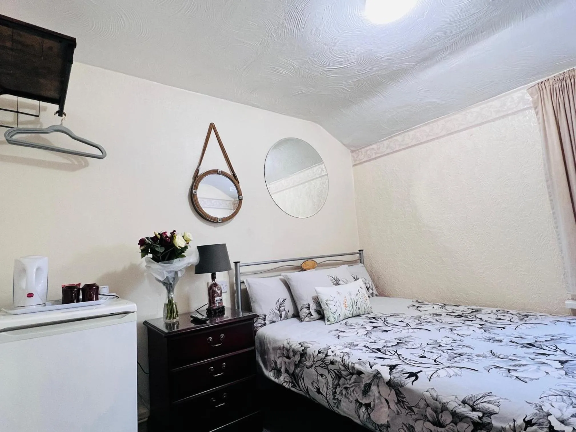 Photo of the whole room, Bed in Galaxy Hotel