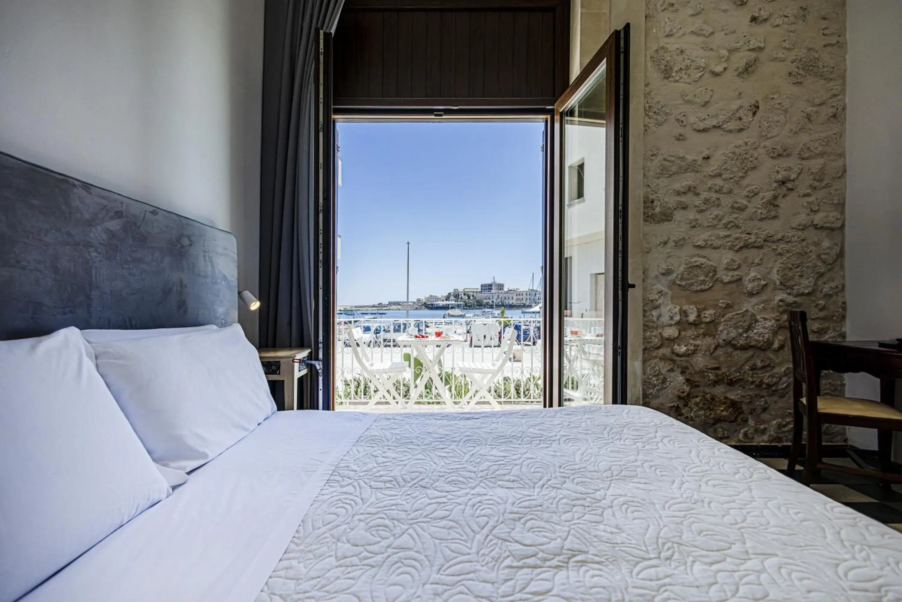 Double Room Sea View with terrace in Lakkios charming suites and rooms Double Room Sea View with terrace in Lakkios charming suites and rooms