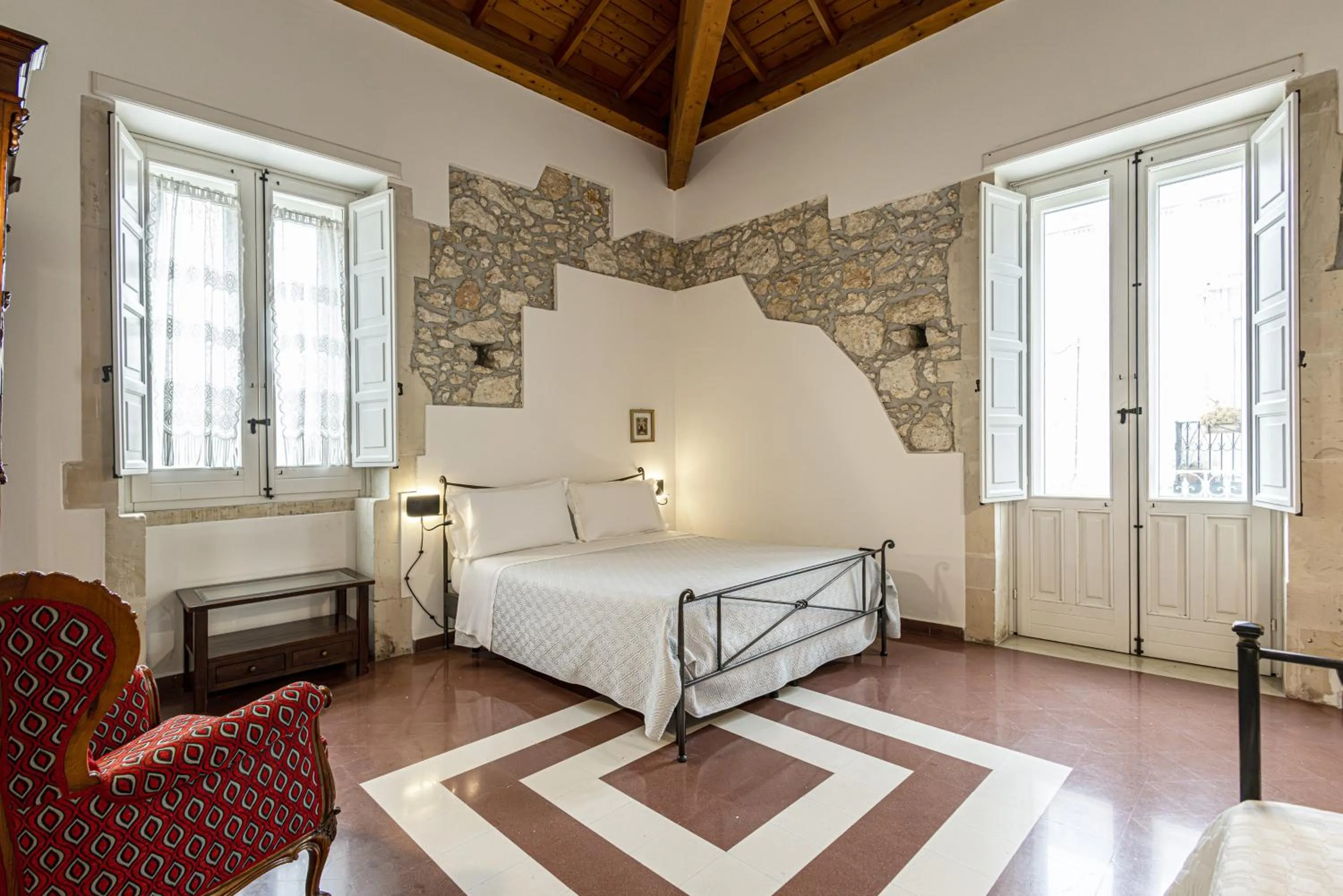 Bedroom, Bed in Lakkios charming suites and rooms