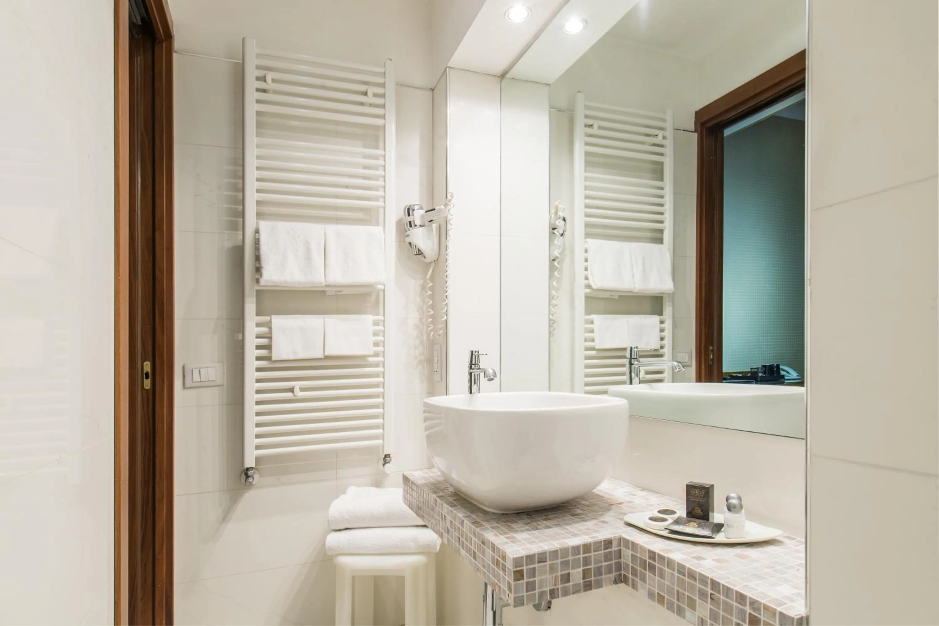 Bathroom in Hotel Paganelli