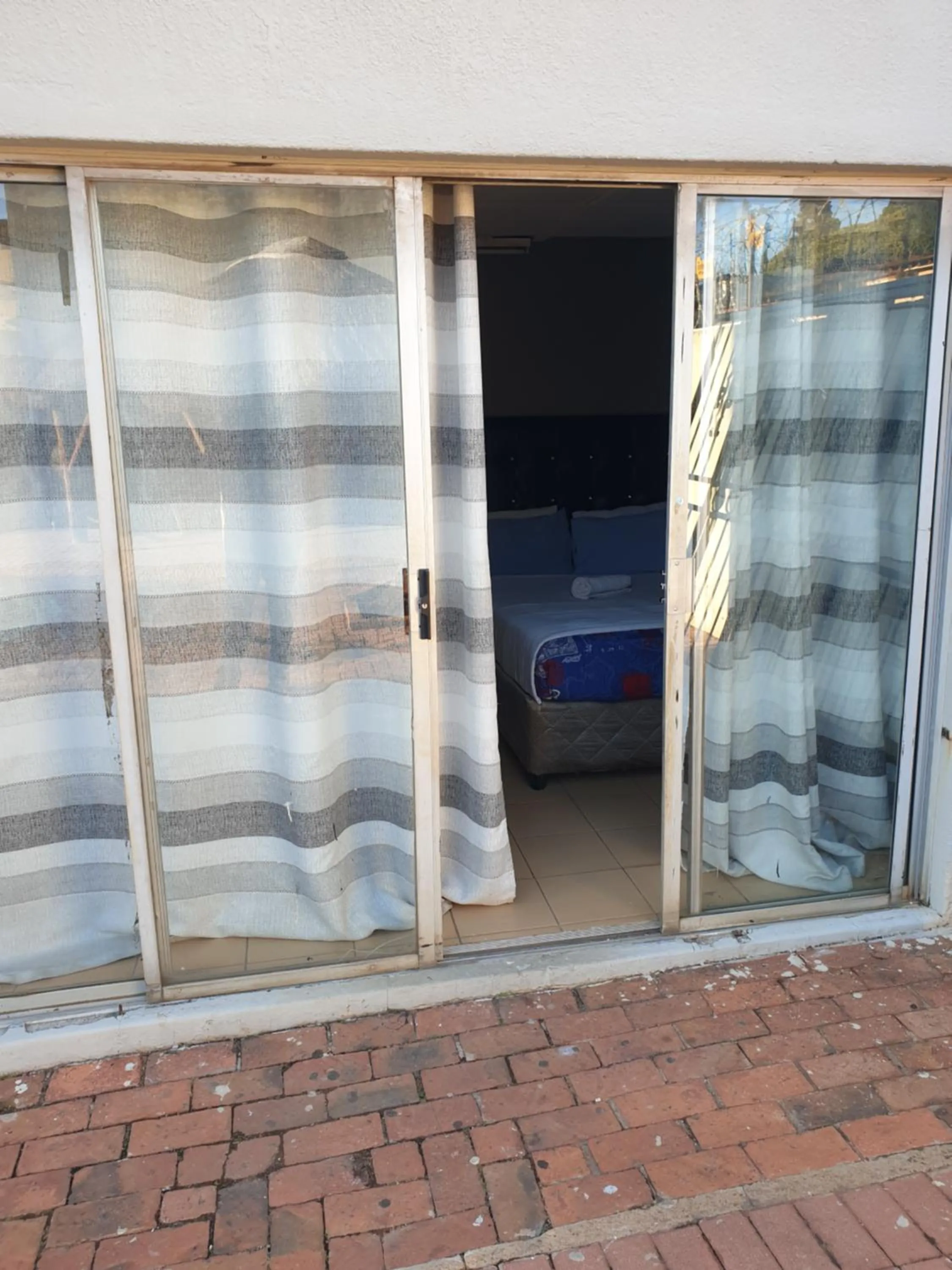 Facade/entrance in L-PACK PRIMROSe