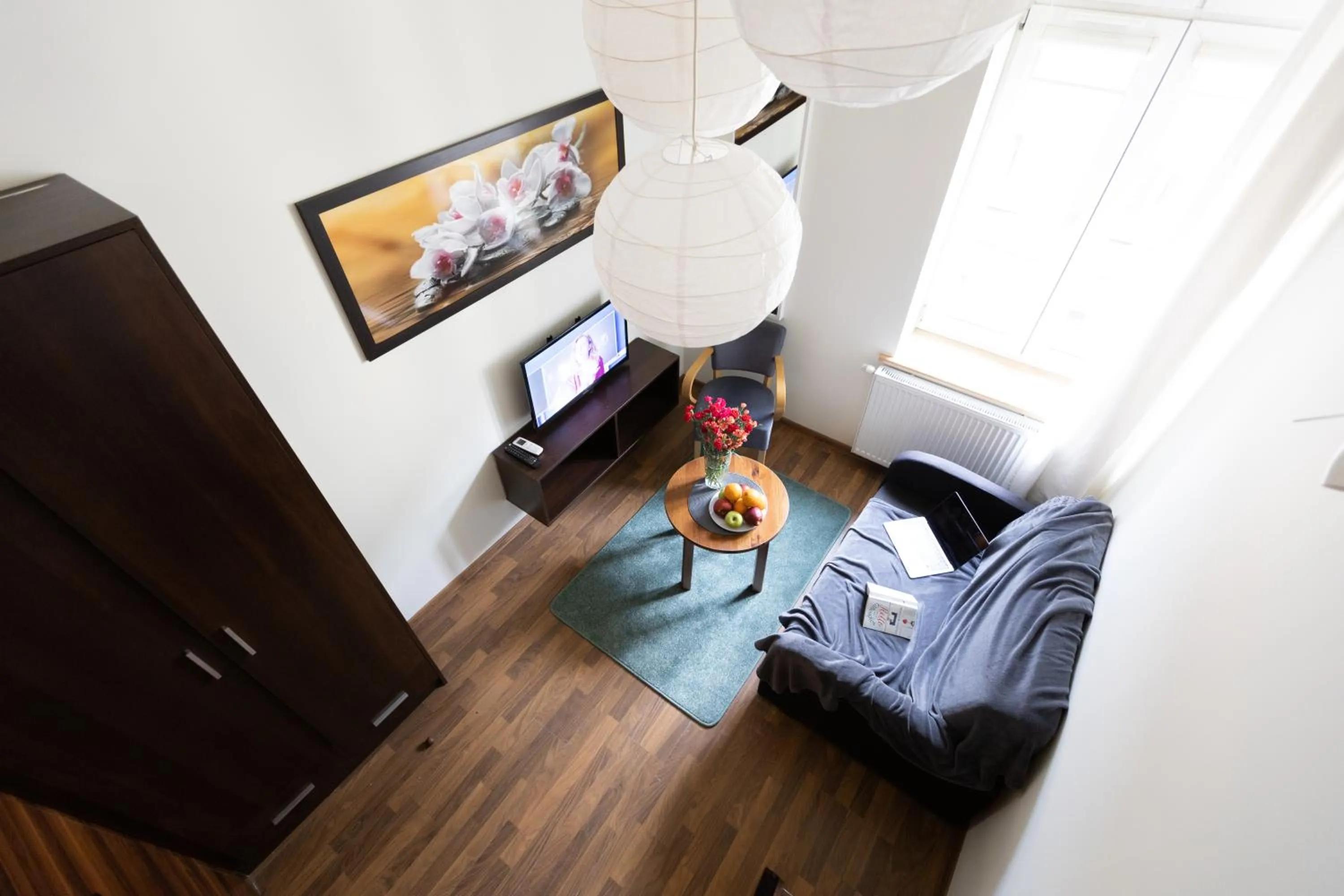 Photo of the whole room in Salve station