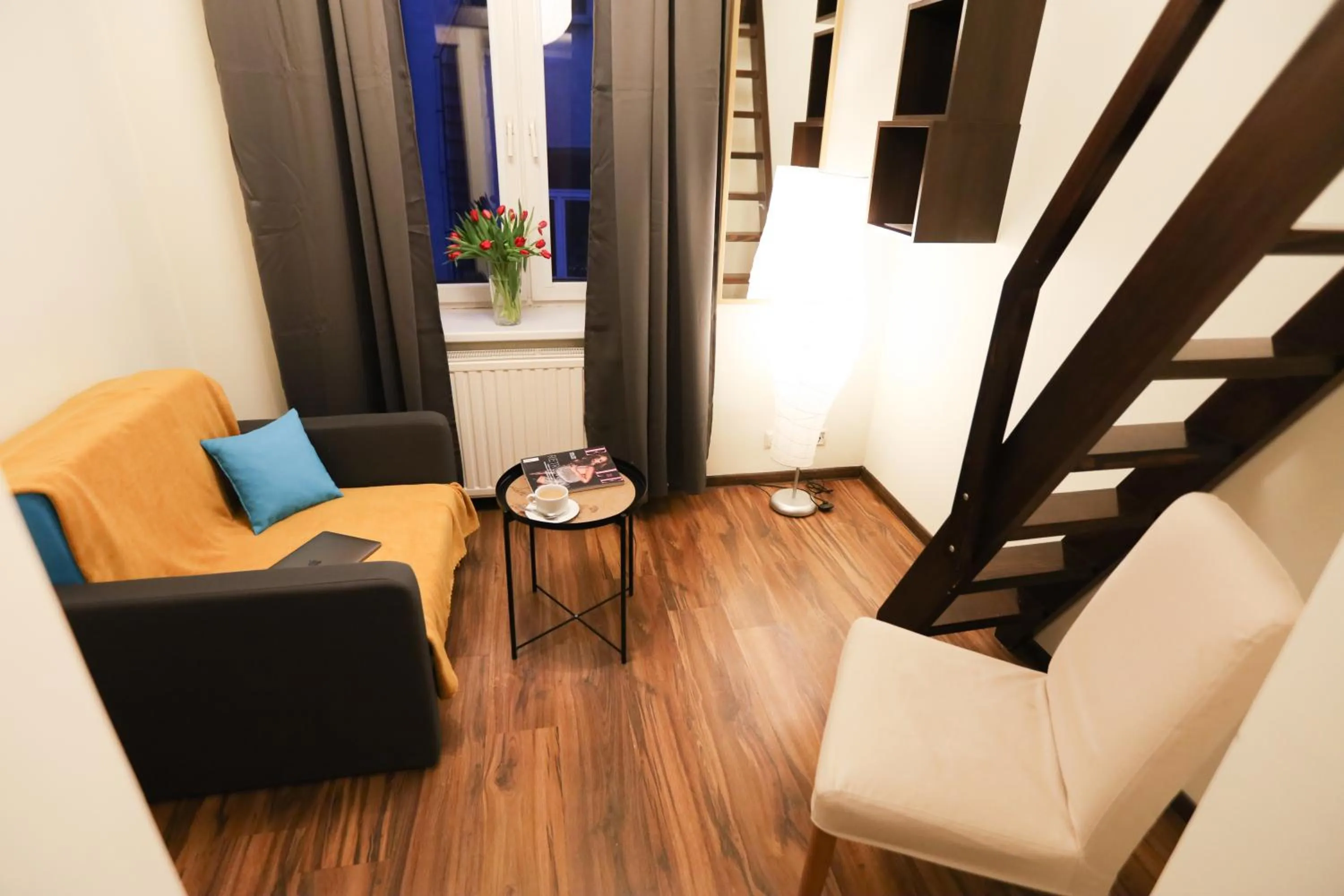 Photo of the whole room in Salve station