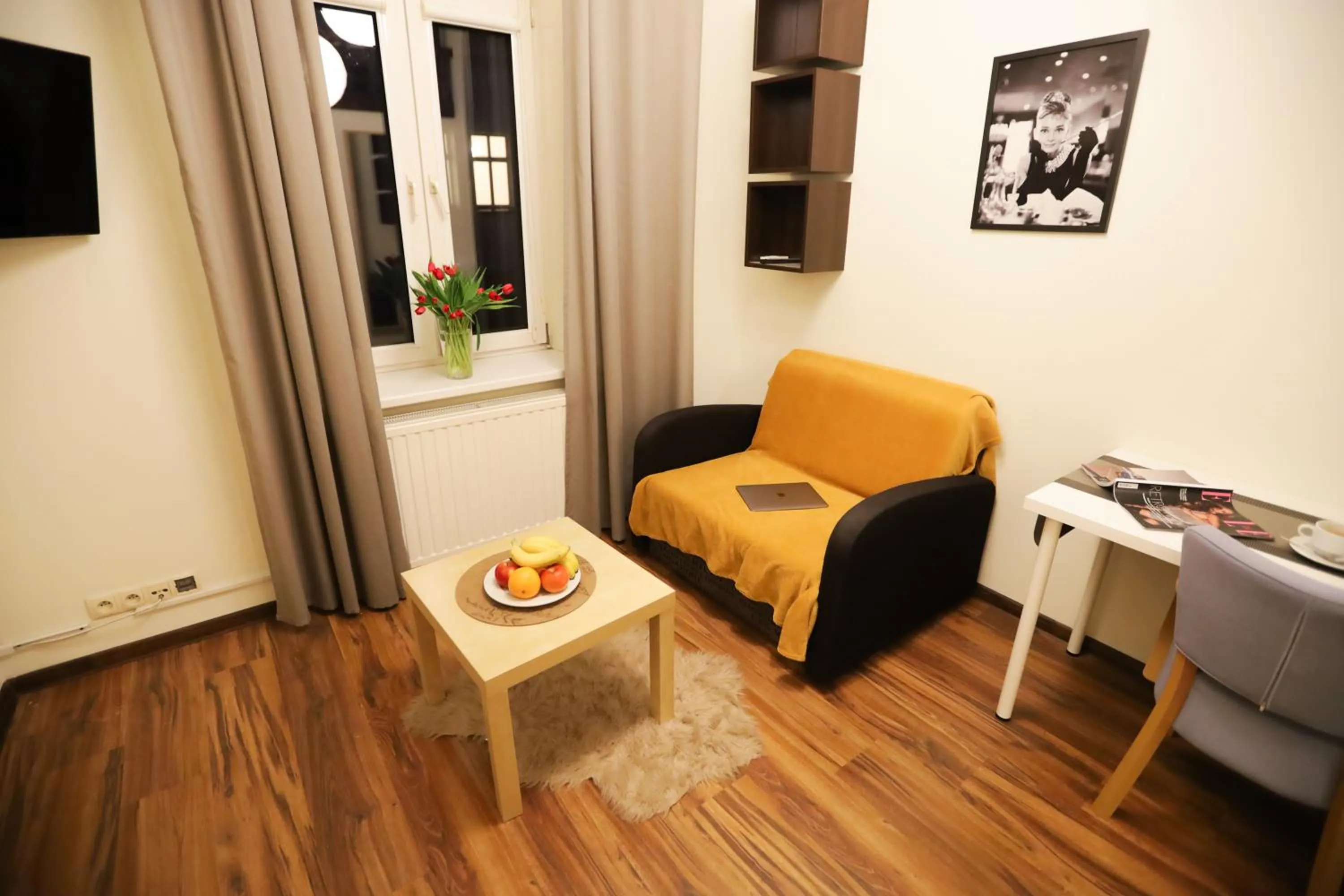 Photo of the whole room in Salve station