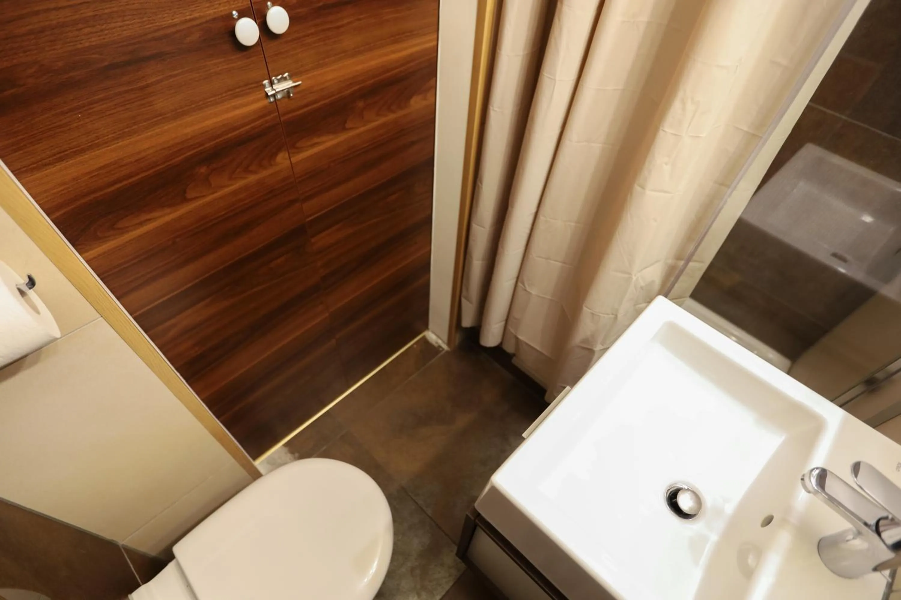 Toilet in Salve station