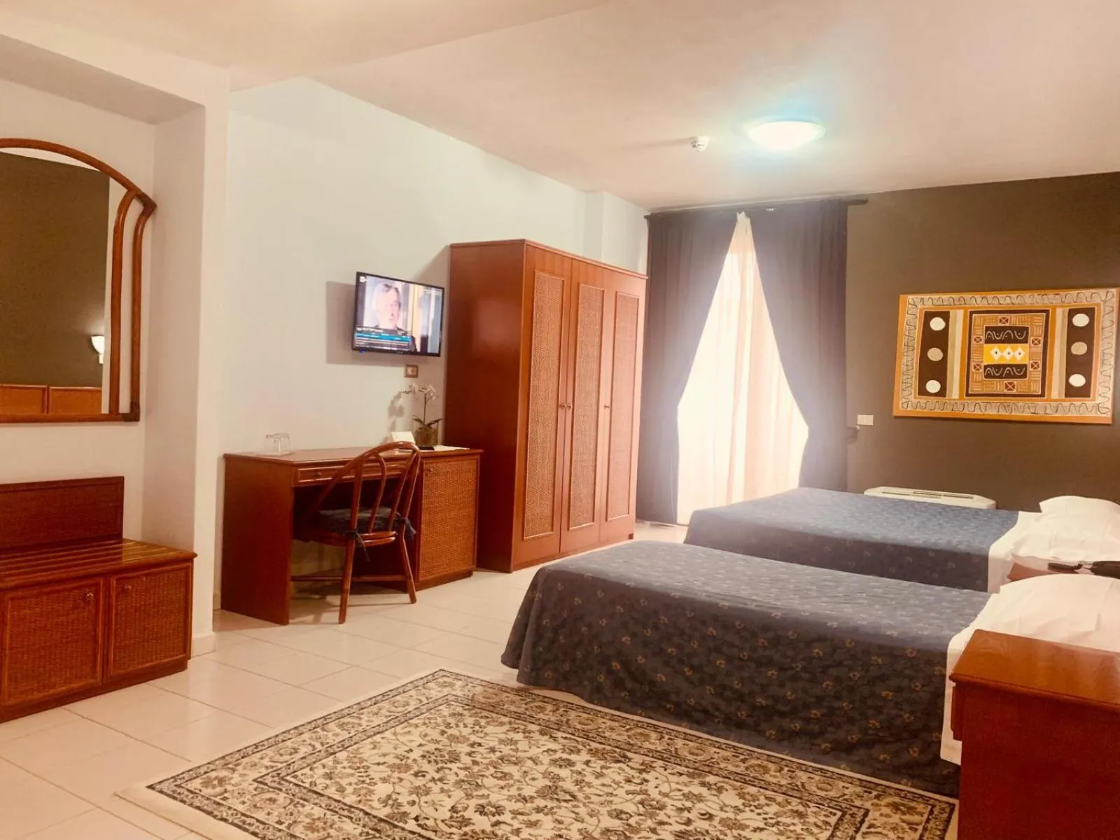 Bedroom, Bed in River Park Hotel