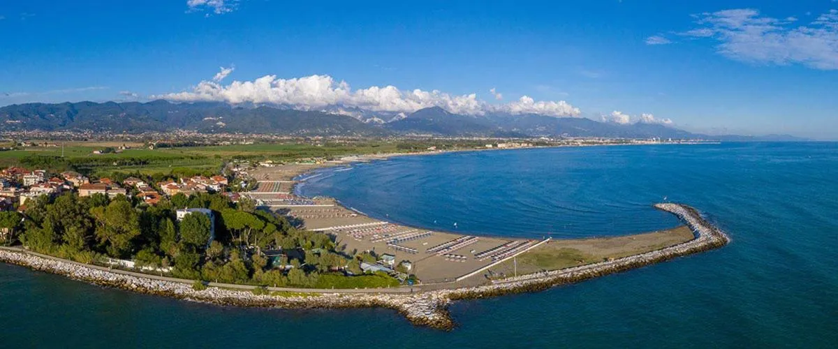 Beach in River Park Hotel