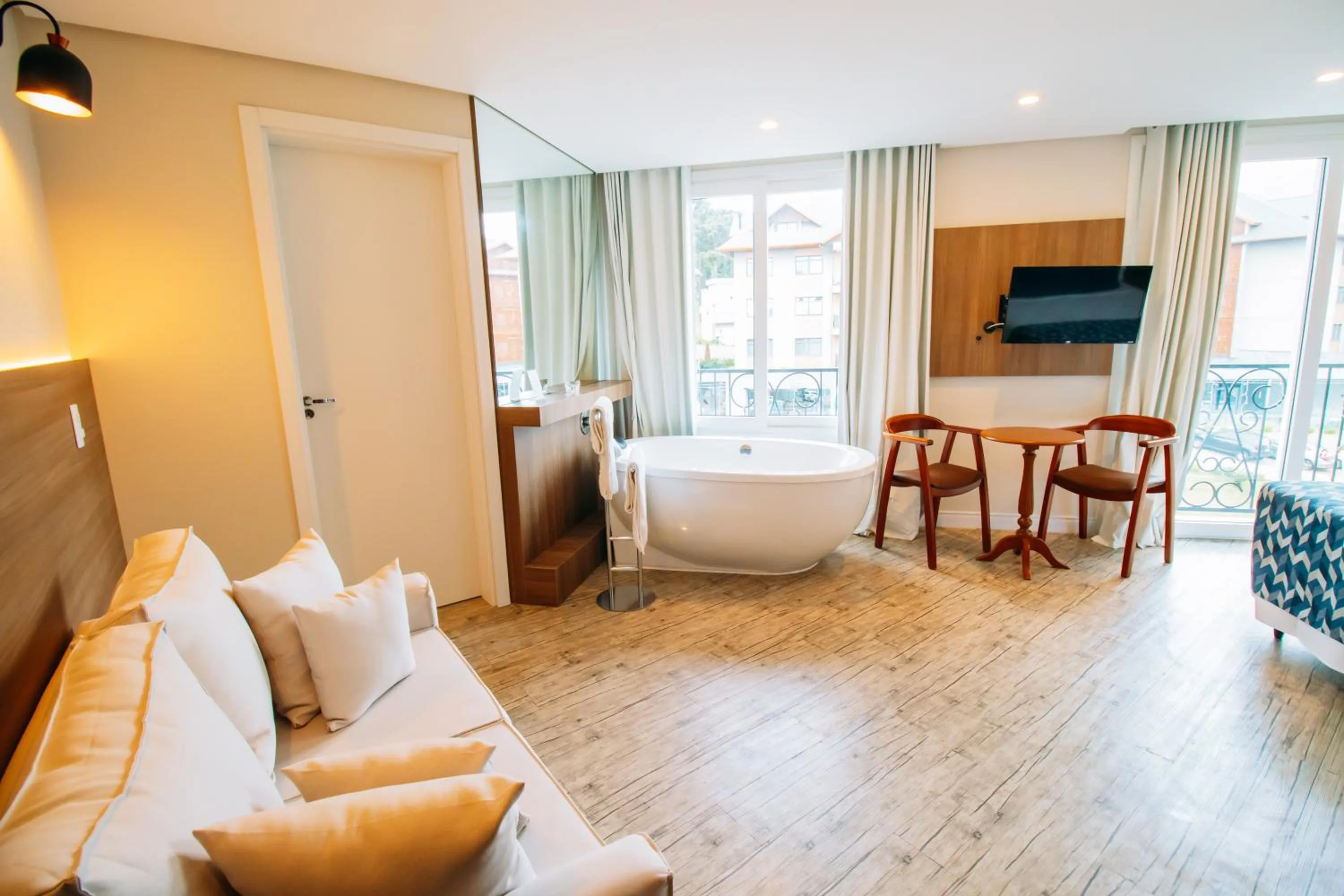 Photo of the whole room, Bed in Augusta Centro Hotel