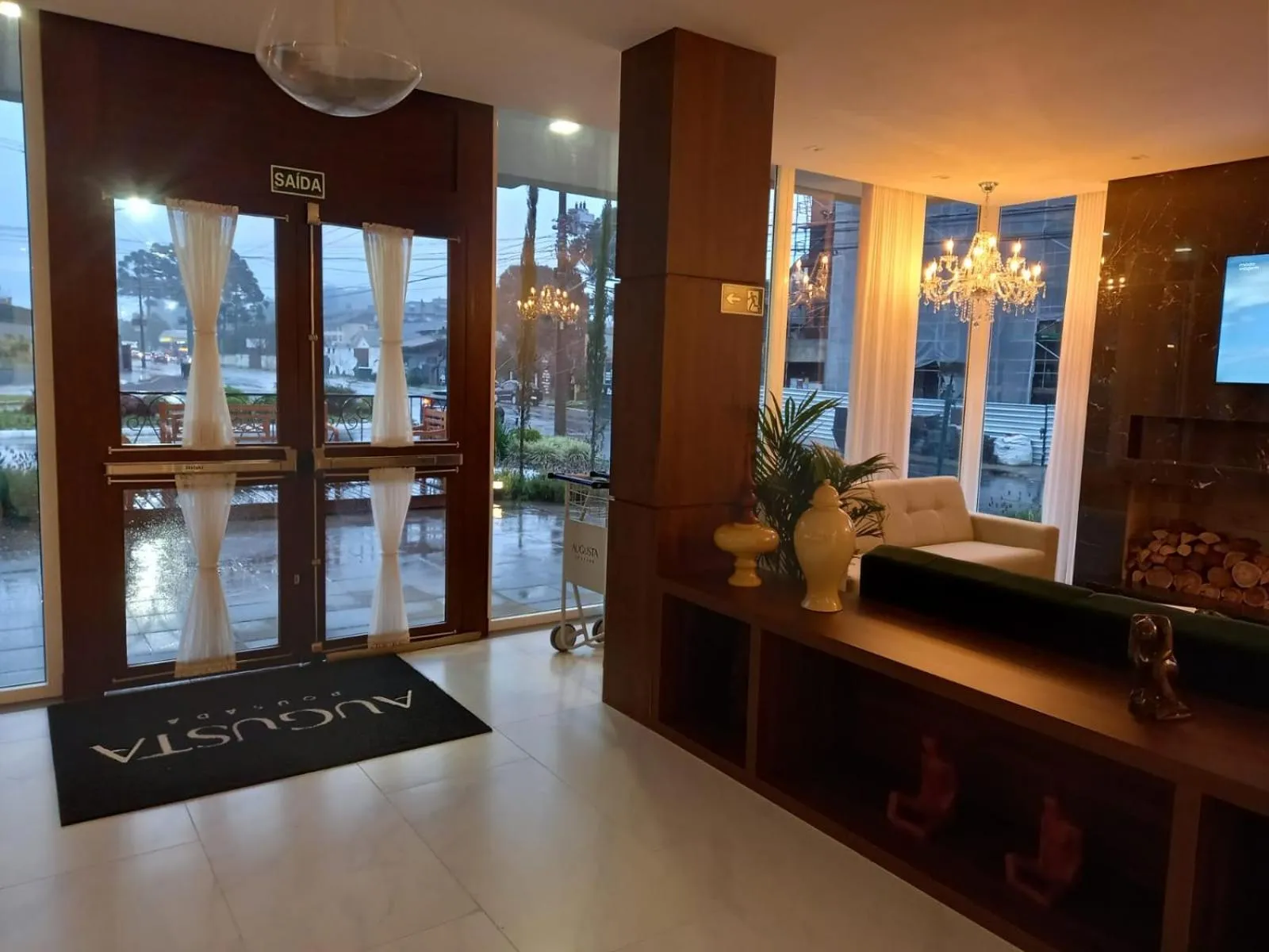 Lobby or reception in Pousada Augusta Canela