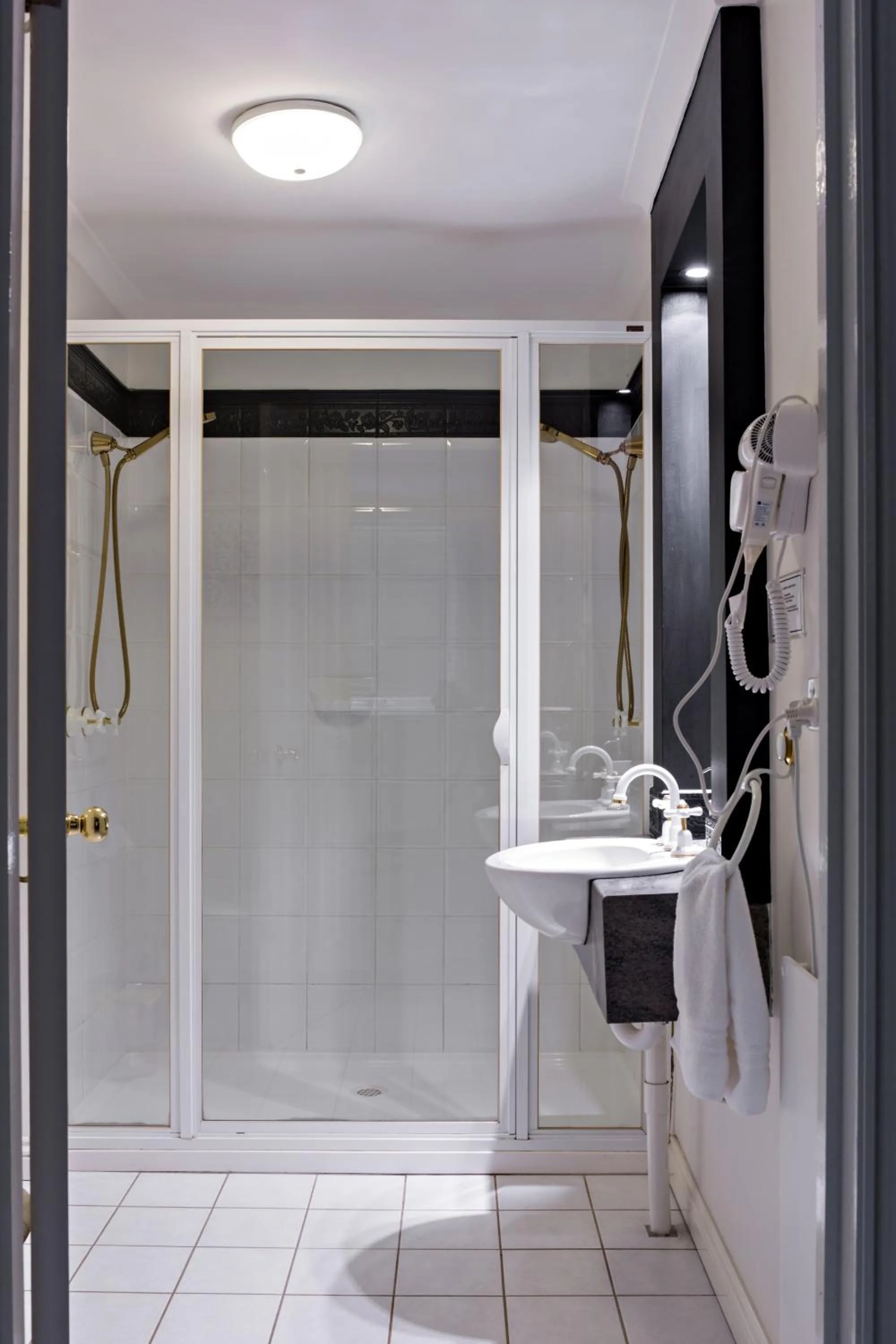 Bathroom in Belle Le Vie