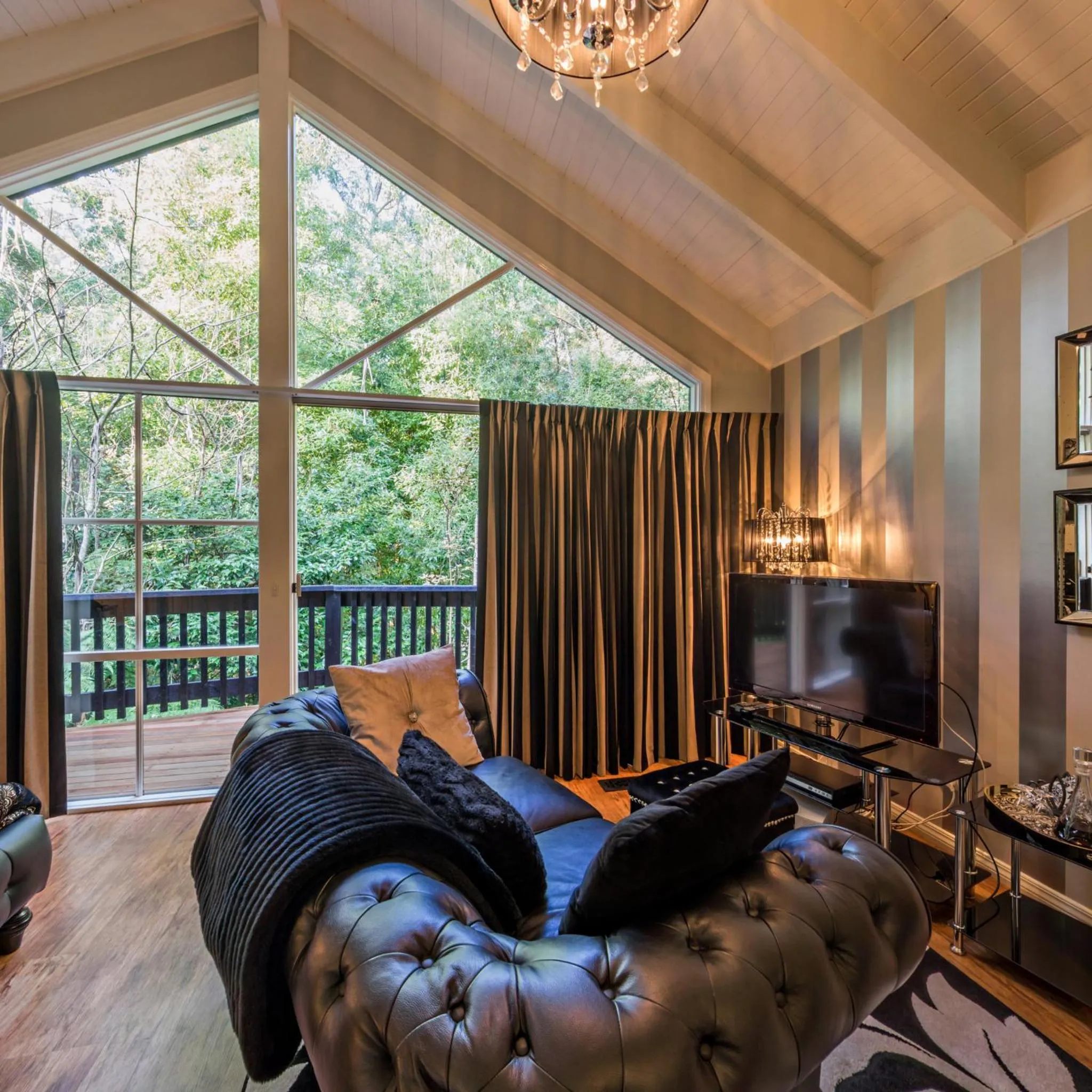 TV and multimedia in Belle Le Vie