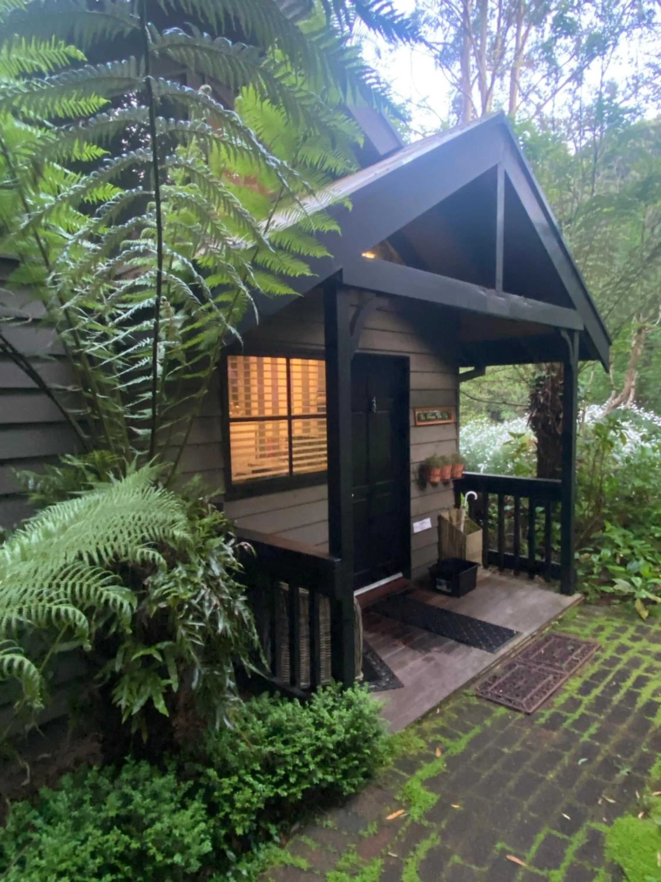 Facade/entrance in Belle Le Vie