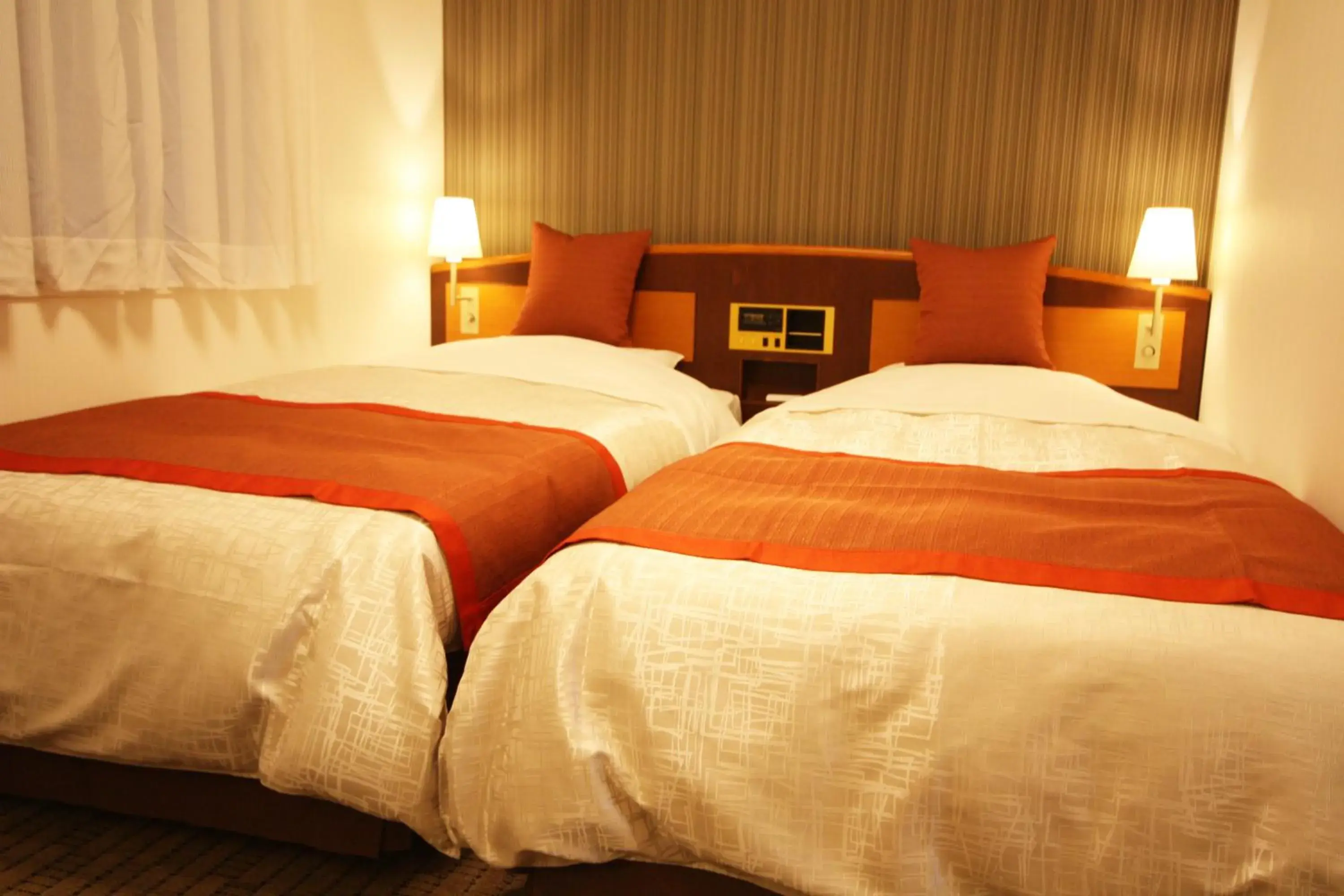 Economy Twin Room - Smoking in Hotel New Ueno Economy Twin Room - Smoking in Hotel New Ueno