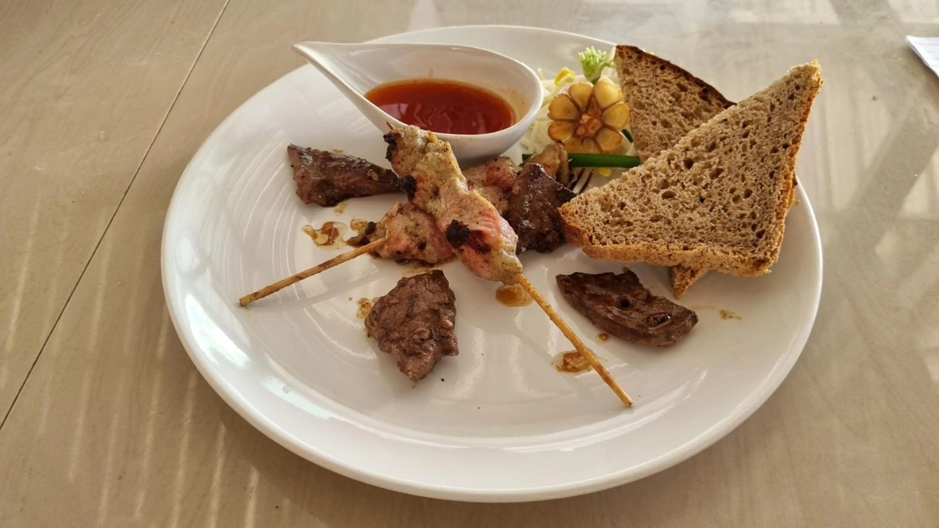 Restaurant/places to eat in PawPaw Resort