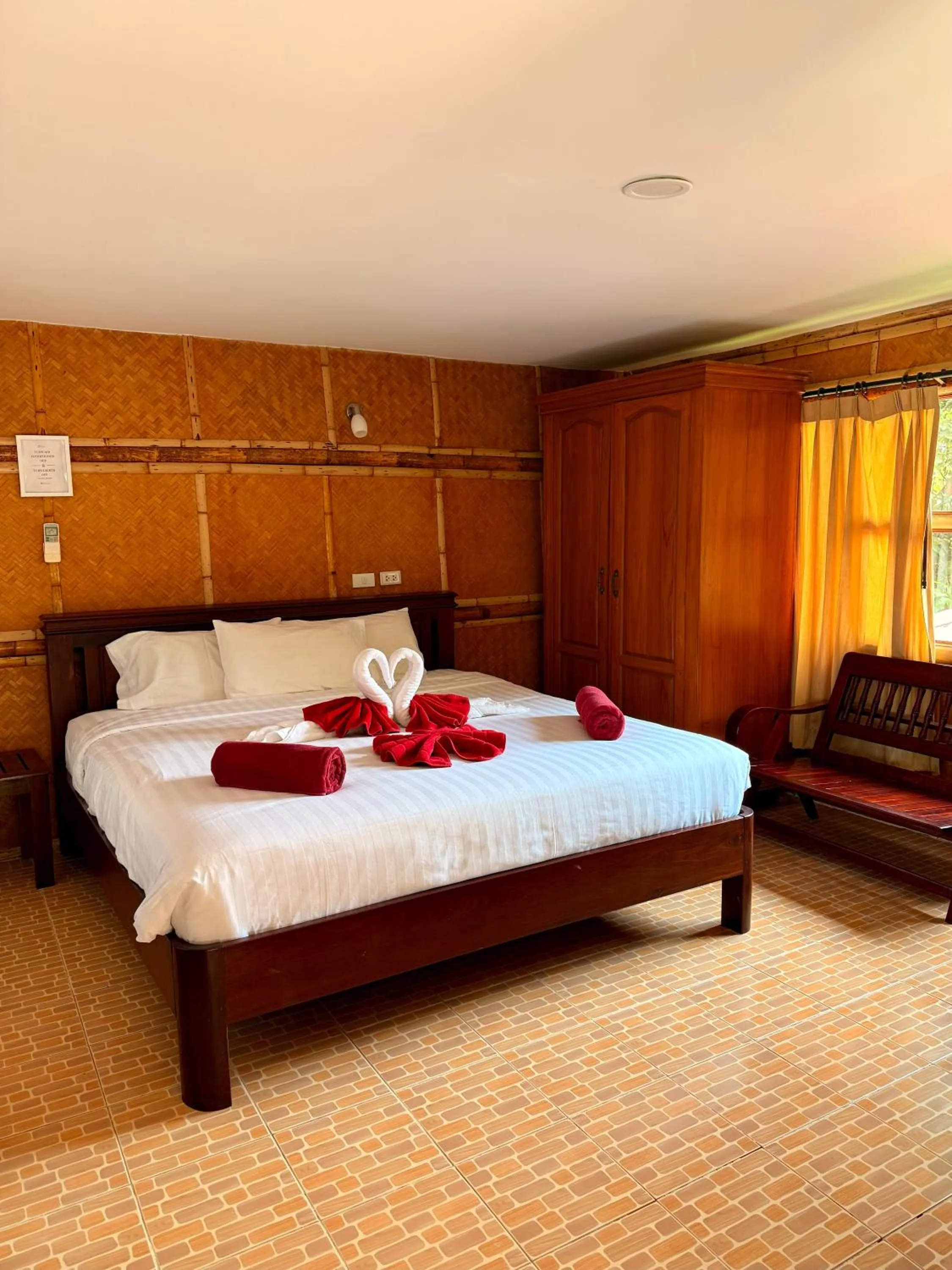 View (from property/room), Bed in PawPaw Resort