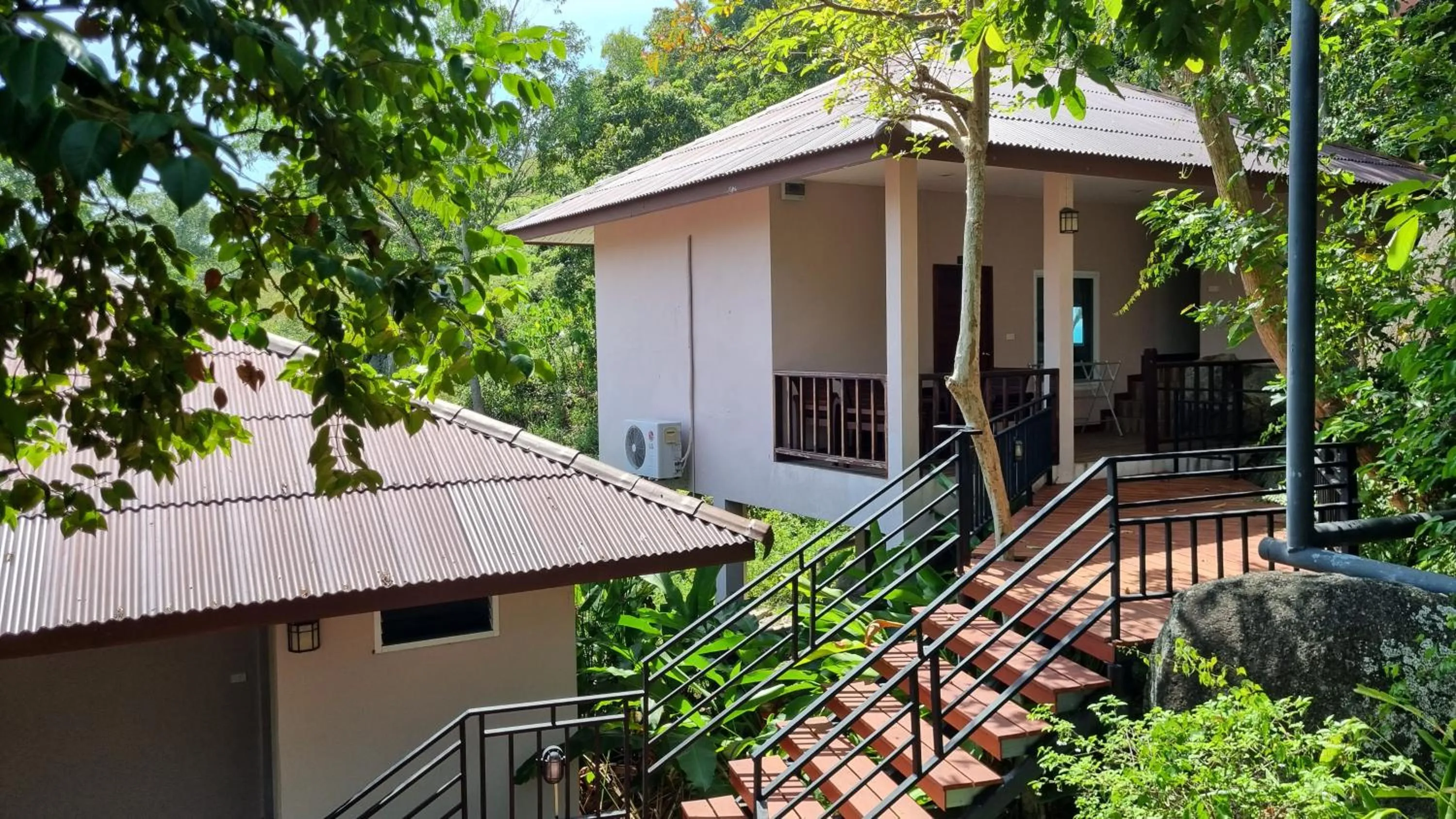 Property building in PawPaw Resort