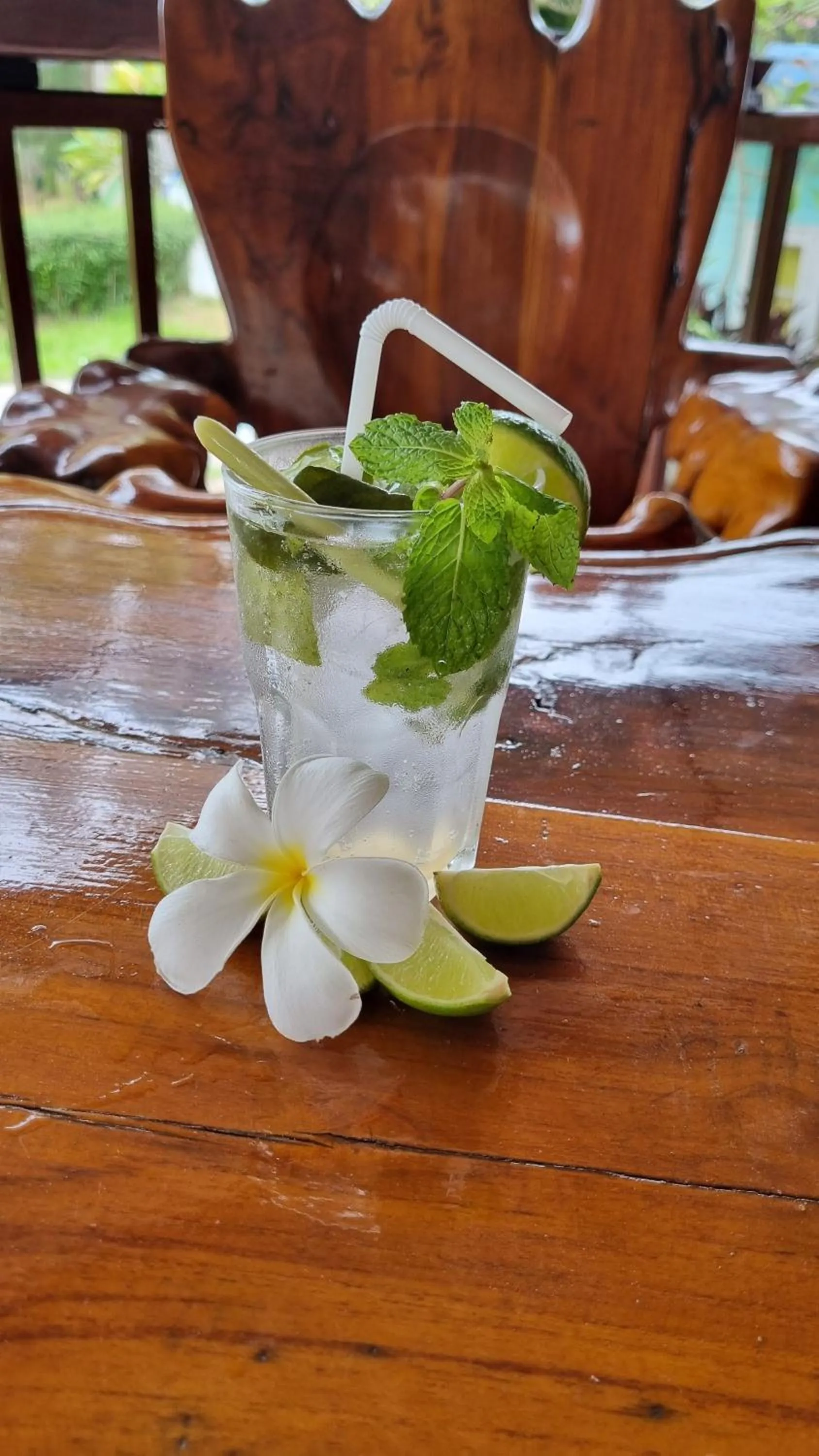 Restaurant/places to eat in PawPaw Resort