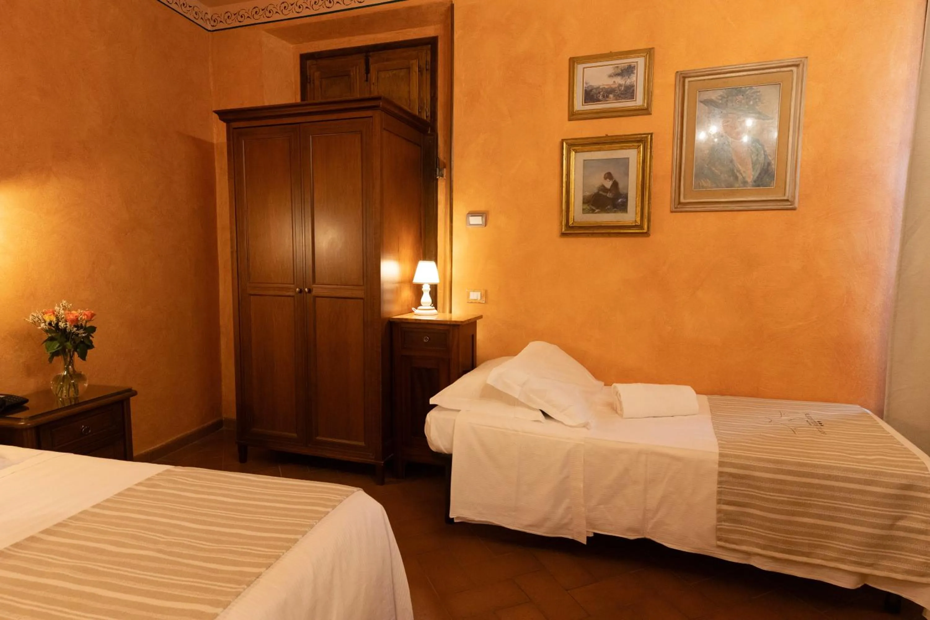 Bedroom, Bed in Hotel Bellavista Impruneta