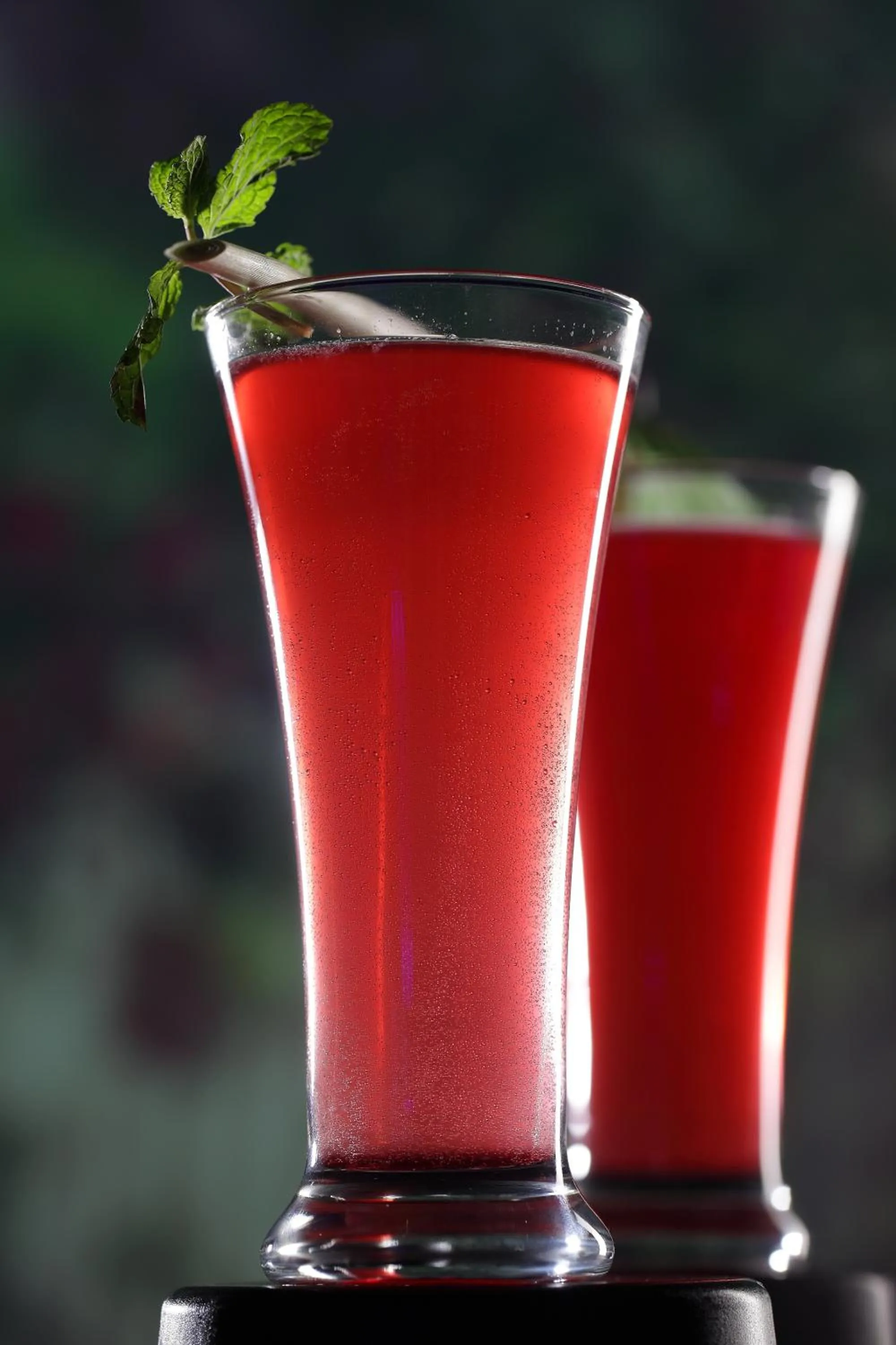 Food and drinks in Hilarity Inn