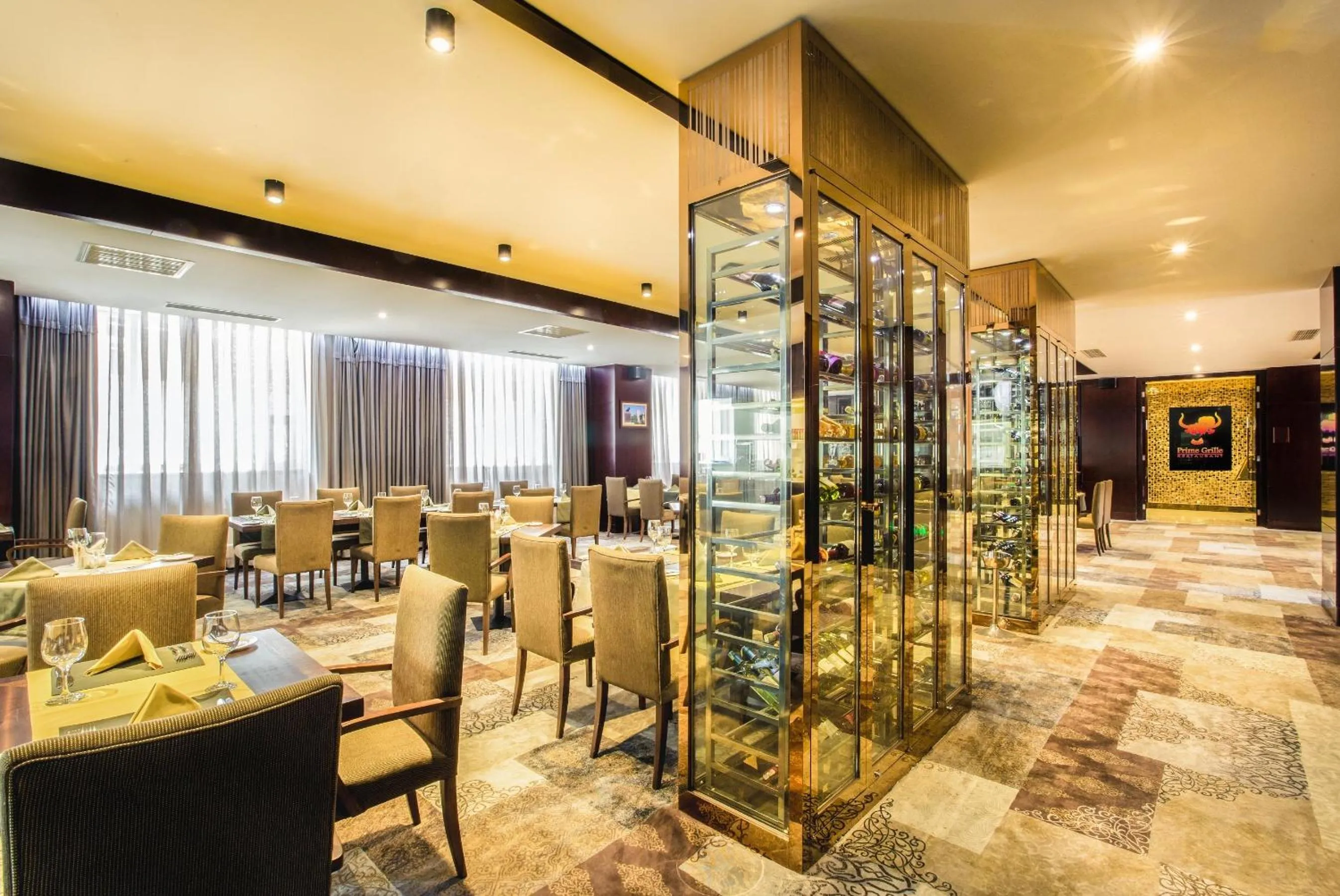 Restaurant/places to eat in Best Western Premier Tuushin Hotel