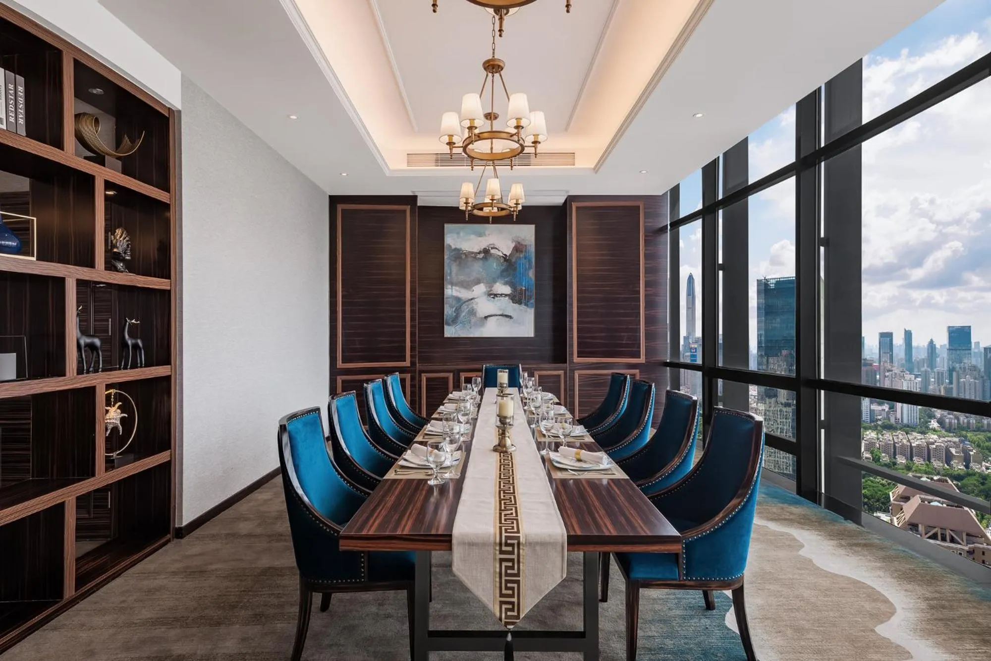 Restaurant/places to eat in Huaqiang Plaza Hotel Shenzhen, Enjoy Complimentary Mini Bar & Night Snack, Add breakfast - enjoy complimentary afternoon tea