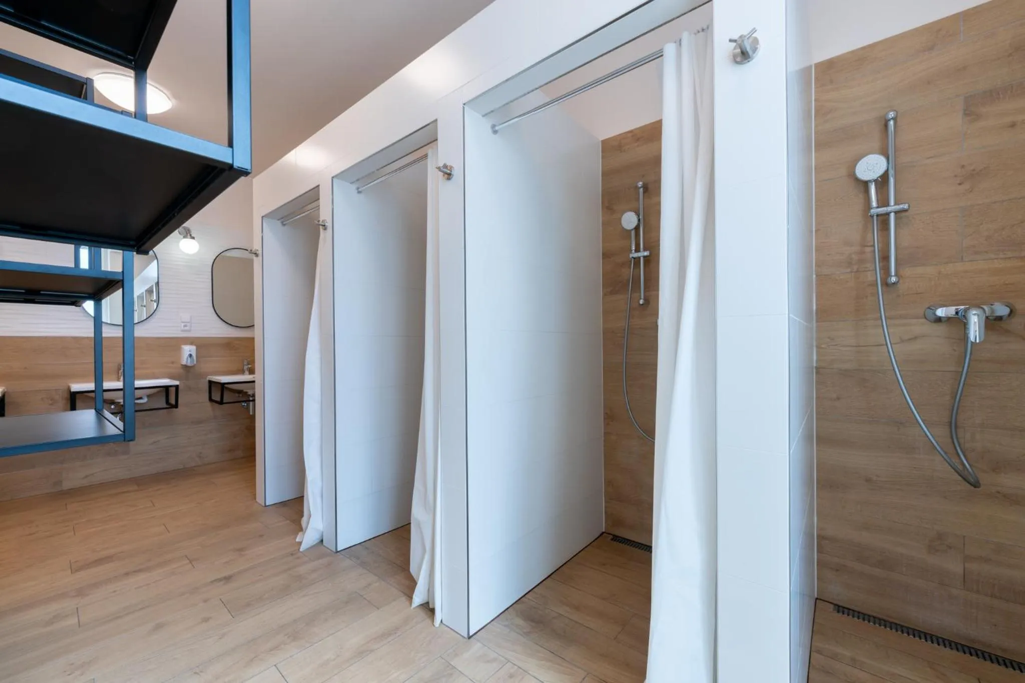 Bathroom in Luma Terra Prague Hostel