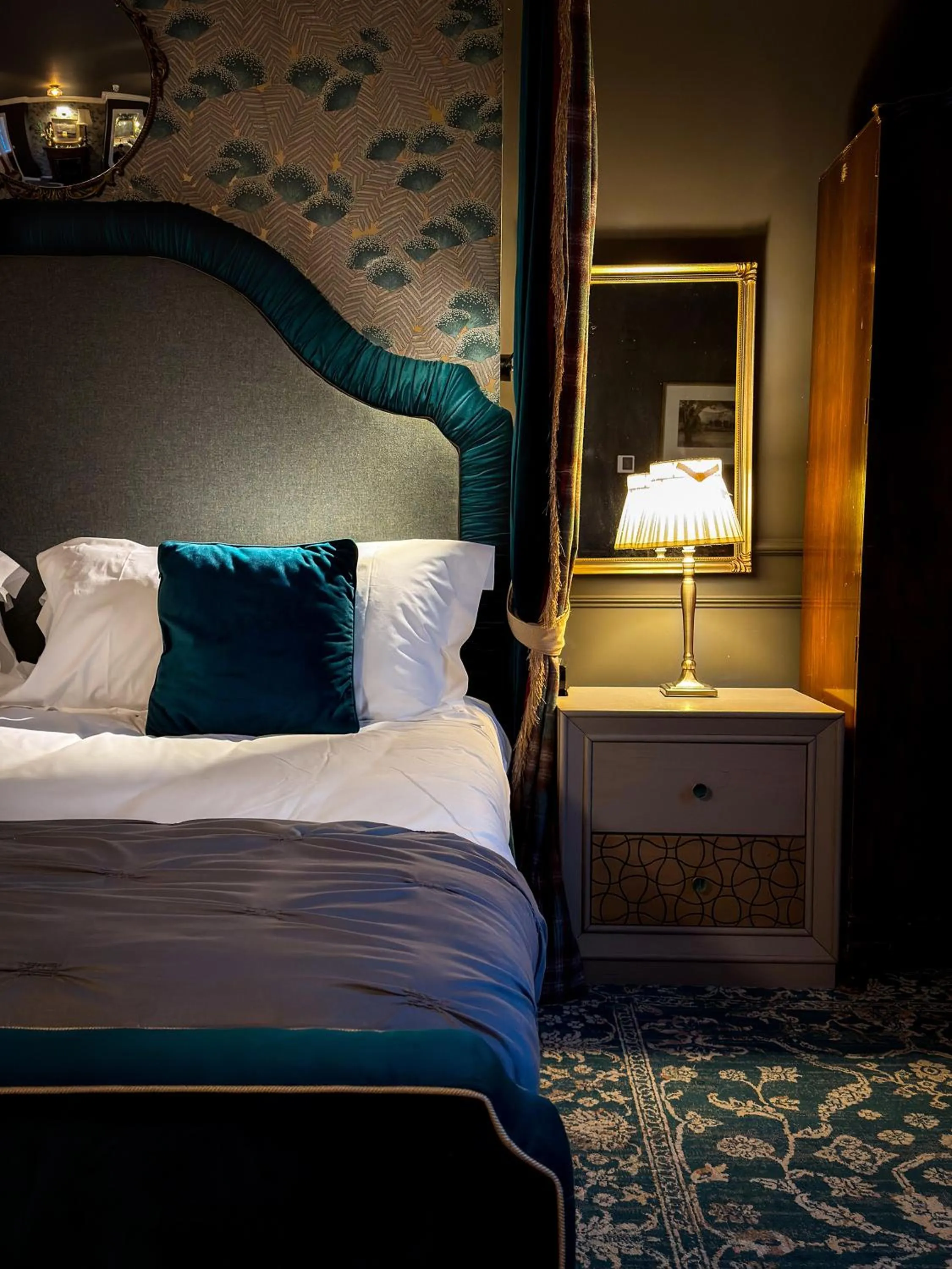 Bed in Glencruitten House