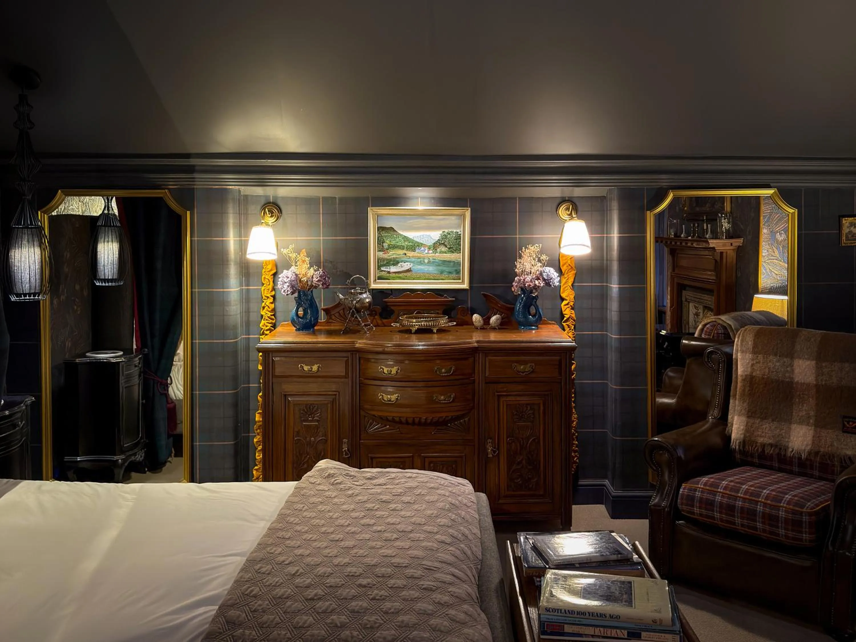 Bed in Glencruitten House