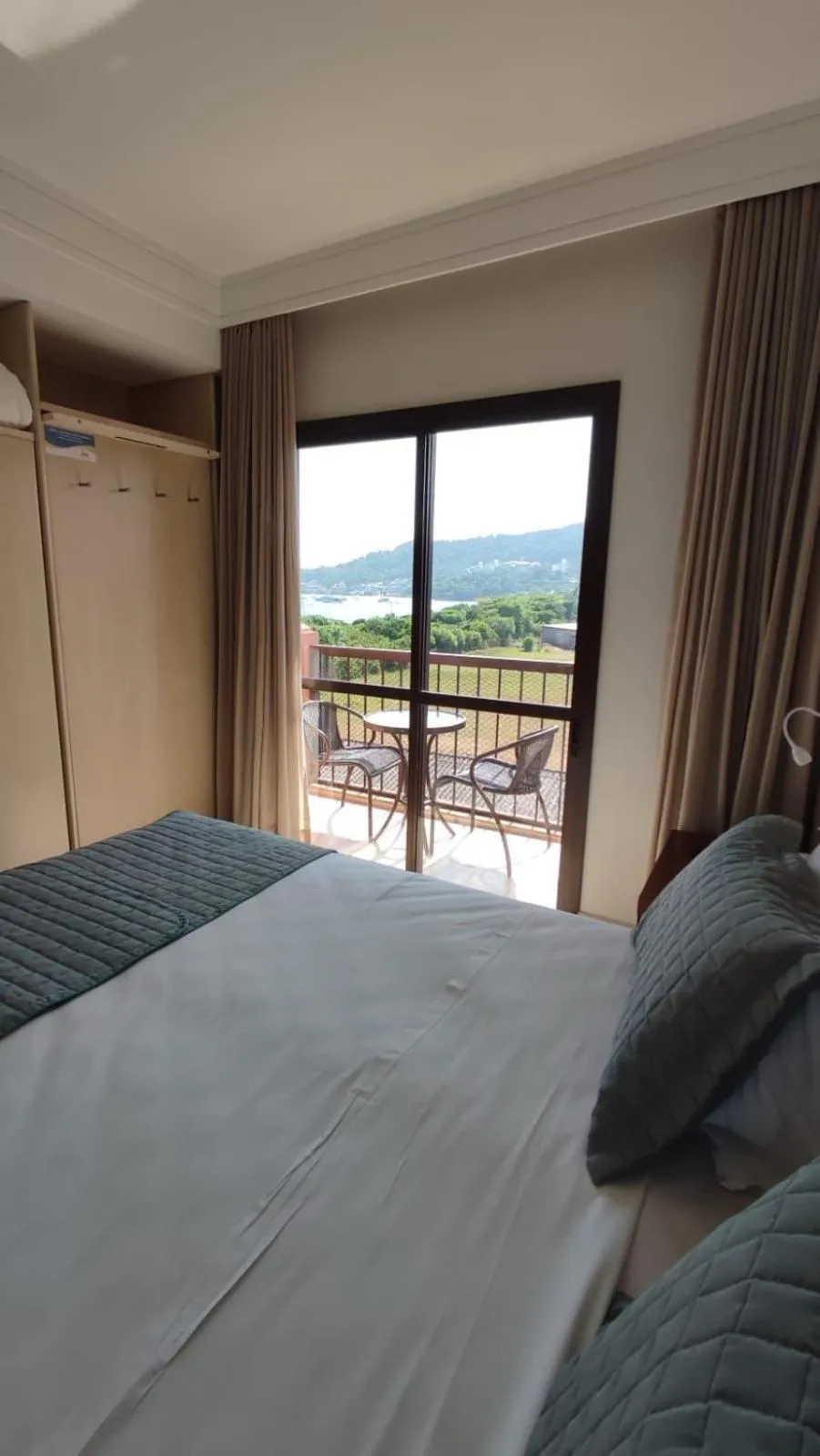 View (from property/room), Bed in Jurerê Beach Village