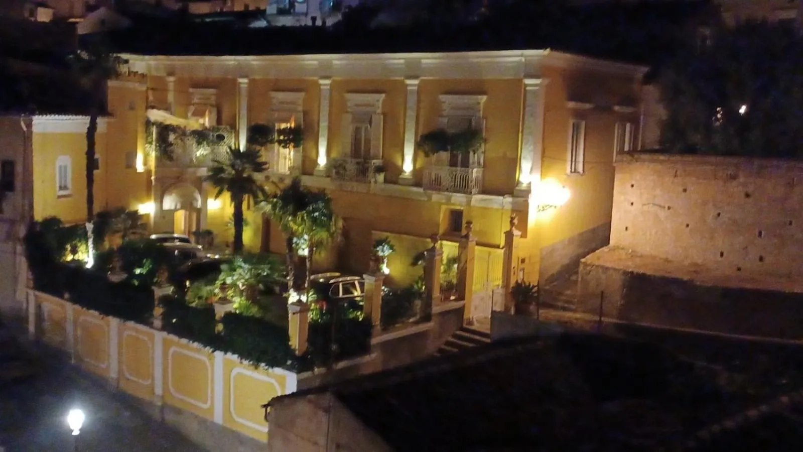 Palazzo Cherubini-Pools & Wellness