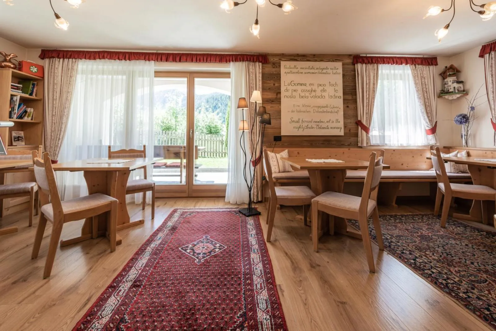 Living room in Les Gomines BB*****