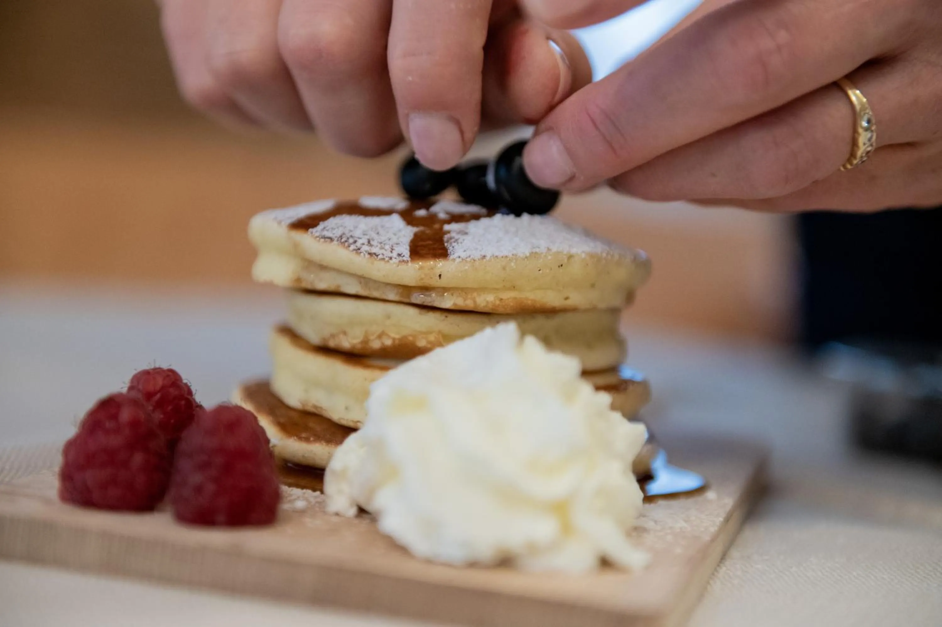 Food and drinks in Les Gomines BB*****